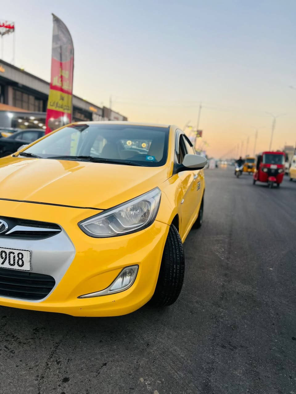 اكسنت مديل ٢٠١٥ خليجي محرك ١٦٠٠ دوش سياره جاهزه كل نقص مابيهة رقم نكليزي بغداد مكان سياره بغداد بلديات ماشيه ١١٠ سعر ٨٥ ورقه مبايل ***********
