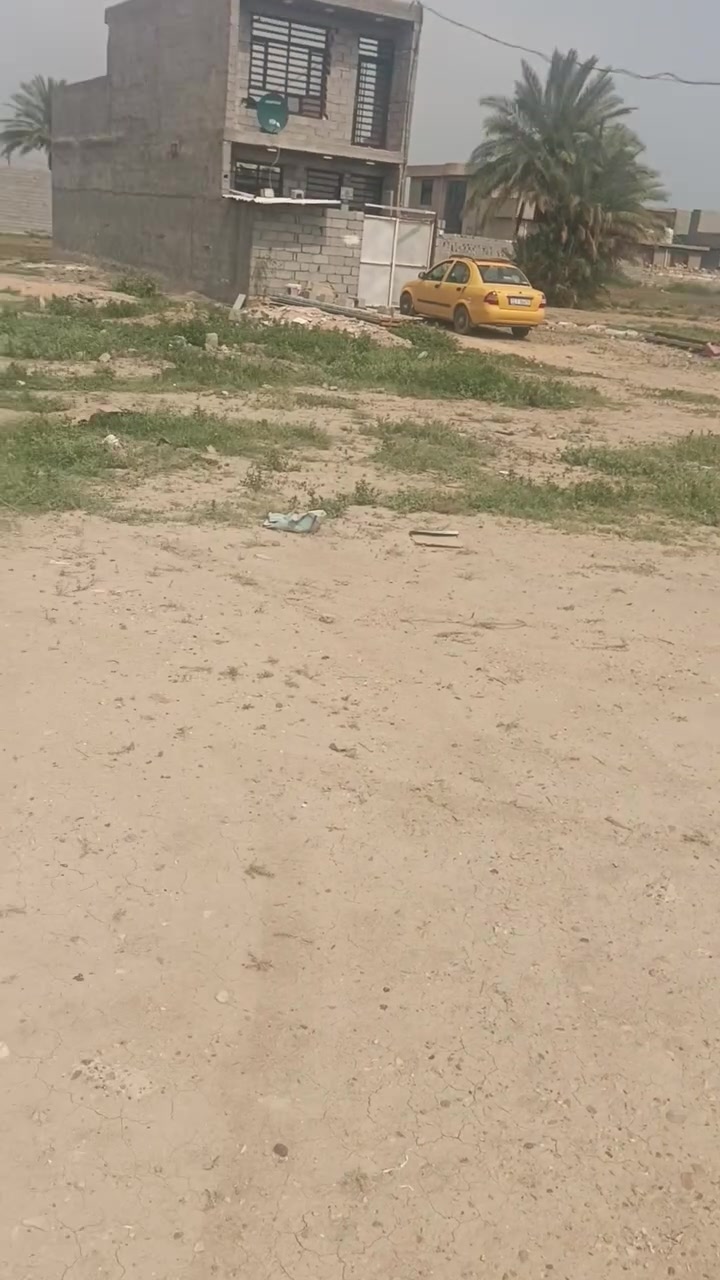 ارض للبيع مساحة ٣٠٠
 سند ٢٥ تحويل واقرار محكمه 
الدورة هوررجب قرب المدارس والسوك 
الواجه ١٤ ونص 
السعر ٤٧ مليون 
 الاستفسار ***********
*********** او مراجعه مكتب ليث الجبوري للعقار

