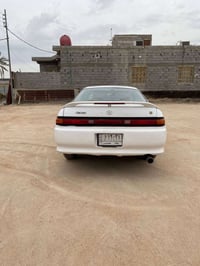 تويوتا كراون • أبيض • رقم بغداد