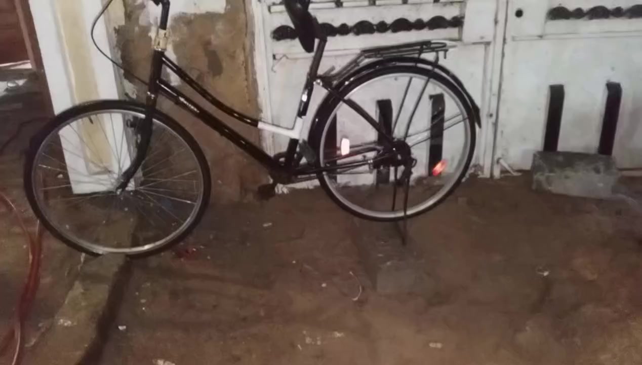 السلام عليكم ورحمة الله  البيسكل اللبيع السعر 45وبي مجال حجم 26
البيسكل نضيف المكان كربلاء المقدسة حي العسكري قرب بانزين خانة حي العسكري الستفسار في هاذة الرقم
***********
