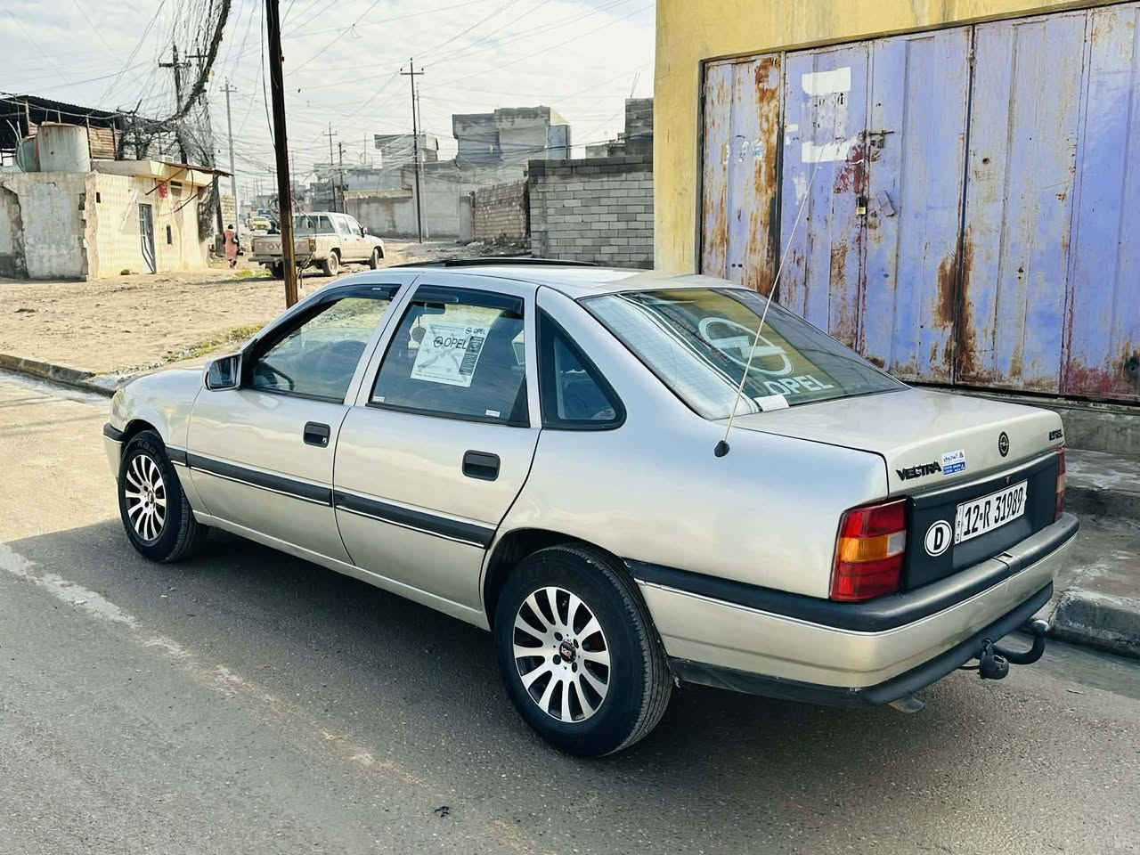 فكتوره حجم 16 موديل 1991 رقم نينوى دولي سنويه الى 2029 محرك وقير خير من الله عنوان موصل حي النهروان السعر 40 وبيها مجال الاتصال على الرقم*********** اسيا***********
