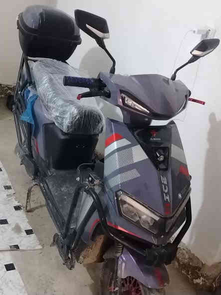 اسلام عليكم شبابنه طيبه/
ماطور سڪنس شركه الماسه
نضافه كدام عينك الماطور يبجي علاغسله معدله
موديل 6/2025/بطاريات/10اذامواكثر كهربائيات
كلشي علاالفحص إذا شراي تعال او بكل خطوه هلا
العنوان الصقلاويه قرب شارع 20/  السعر 800/أوبي مجال حك الجيه
موجود علاالخاص ماسنجر إذا شراي تشلع عيوني تحياتي❤️🗣️ رقمي للاتصال/واتساب اثير ***********/ڪورك***********/للمعذره ماعندي صور اله هواي
