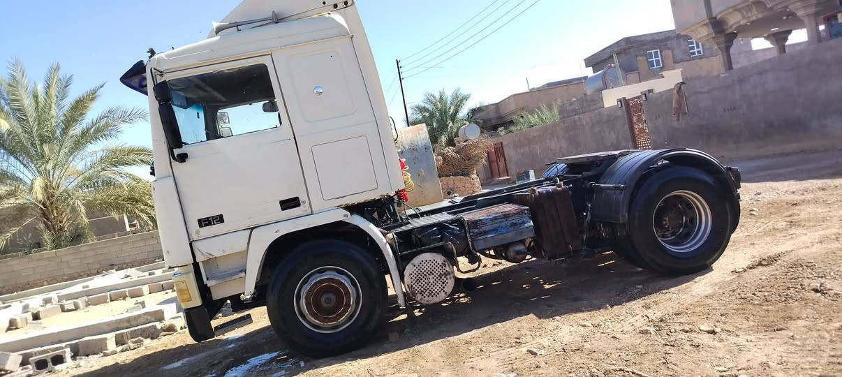 السلام عليكم فلفو موديل 95 رقم انبار انكليزي 
محرك شرط كير شرط راعيه بل ديره 
السعر 90 وبيه مجال مكان كرابله 
***********
