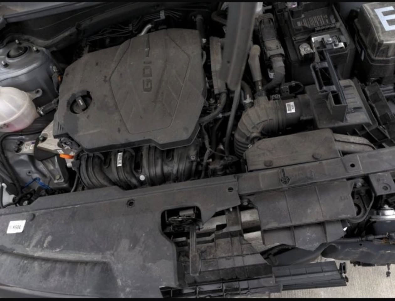 سبورتج XL للبيع
موديـل 2023
ماشيـة 15mi 
محرك 2400GDI
حادثها 5قطع صبغ بدون دواخل وبدون ايرباك 
سياره جديده مناقصها شي
سعرها : 177 ورقة
مكان : بغداد زيونة
رقم : ***********
