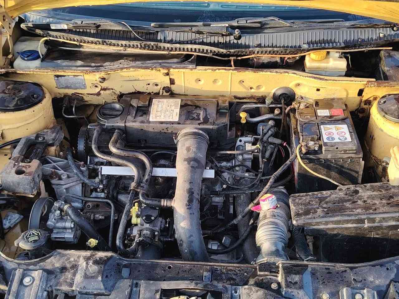 السلام عليكم
سمند للبيع فقط  2010

بسمي تحويل ثاني يوم 

بغداد انكليزي هزه ماصاقطه

مكينه بدون تنقيص بدون تبخير 

العنوان بغداد تقاطع النهروان 
السعر 30 وبيها مجال قليل
الاستفسار ***********
