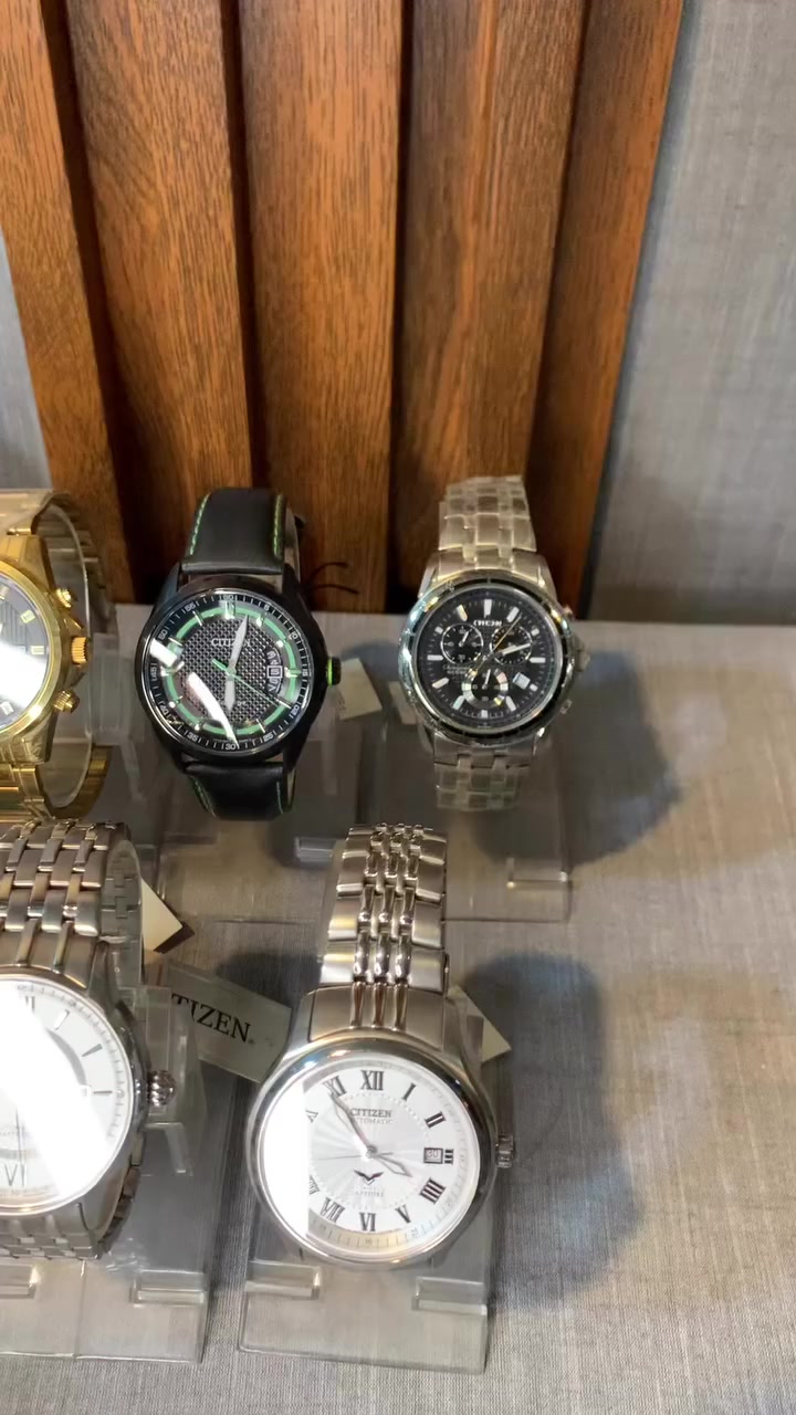 سلام عليكم براند  ستزن وسويس ملتري اكثر من100 موديل شلعه تصفية محل المهتم يتواصل خاص


**إذا كنت صاحب هذا الإعلان وتريد حذفه لأي سبب، رجاءا أرسل رسالة إلى الدعم الفني**