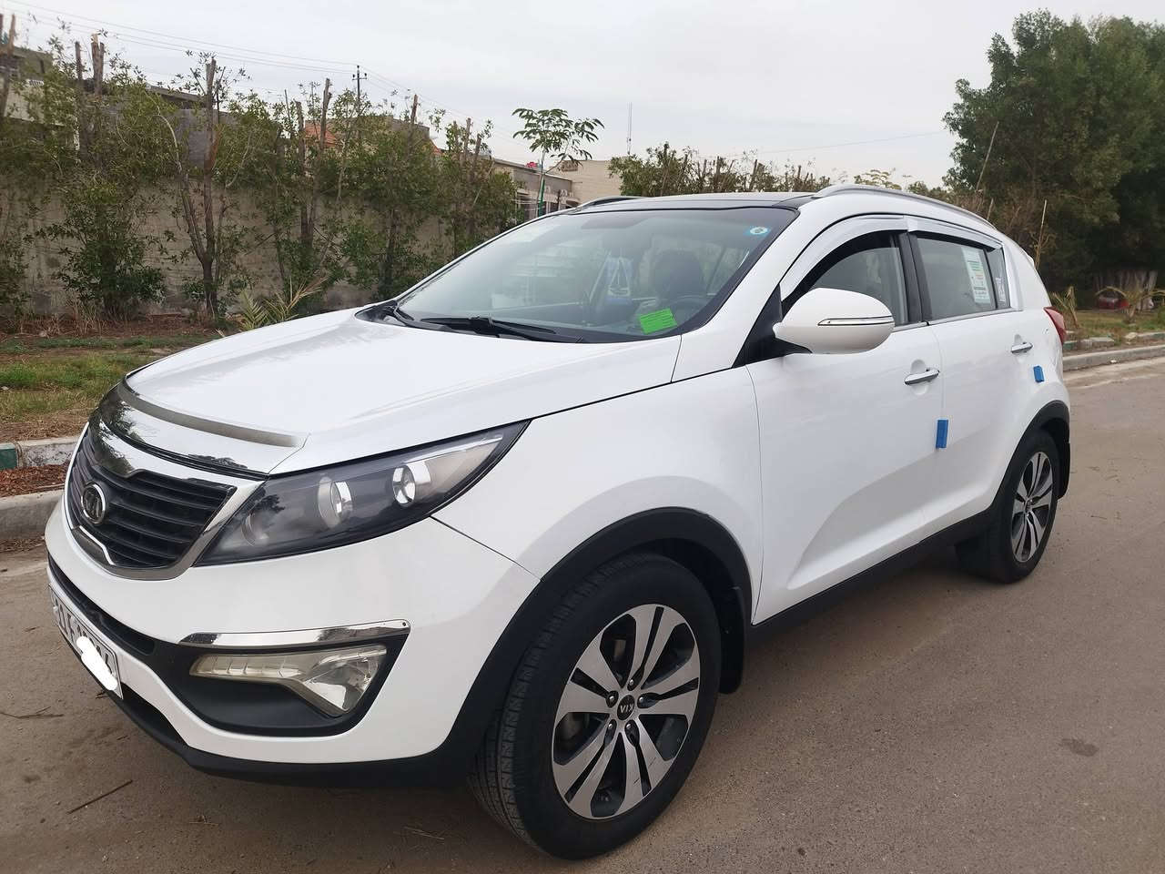 سبورتج خليجي موديل2011 للبيع  

مواصفاتها /بانوراما / كشن كهرباء / مري شفط /تحكم جهتين / شاشه وكامرة / حساس/  وباقي المواصفات المعروفه 

بيهاجاملغ الامامي تبديل وقبق الجنطه جارد ومصبوغ وسونارها ويه الصور 

السياره حلوة وجاهزه وباسمي شخصياً تحويل مباشر رقمها بغداد 

السعر/ 122 وبالعافية على الياخذها 
للاستفسار الاتصال/ ***********
