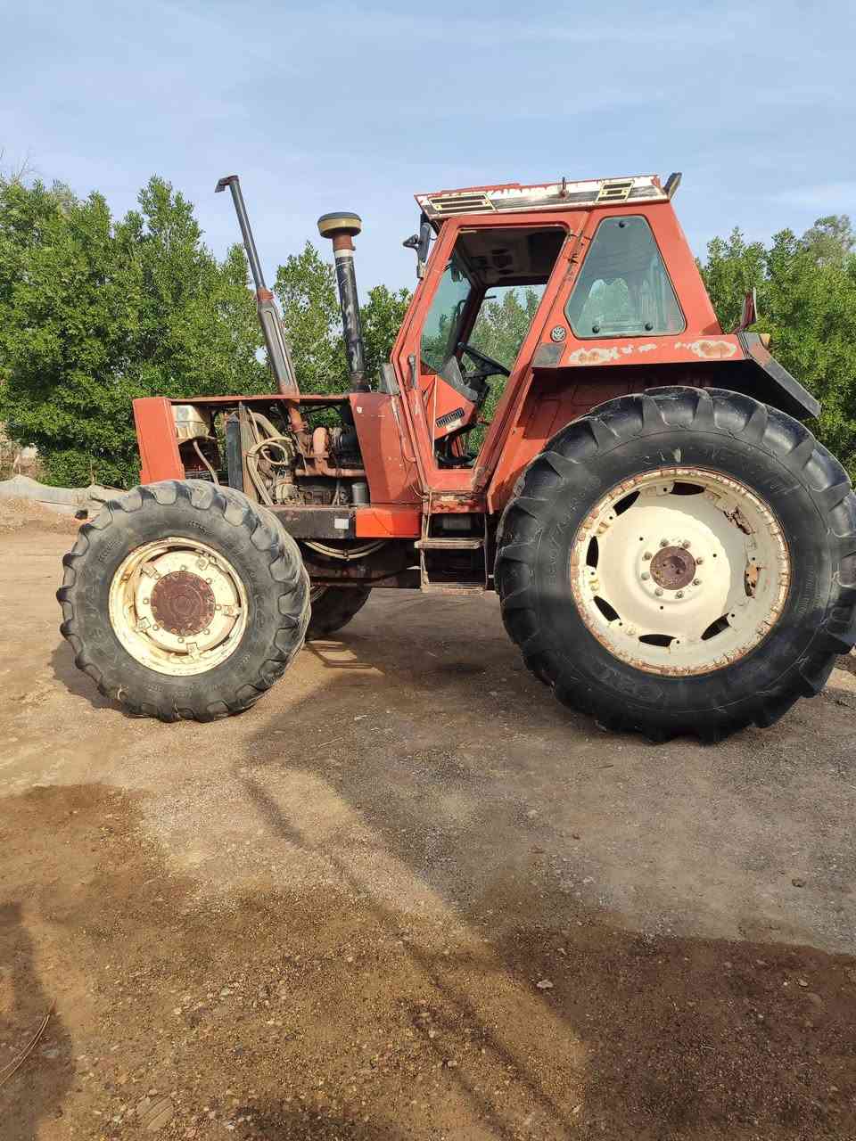 مكينه 130بلادي مفتوح بيه شئ بيه بيه تنقيص سعر 37وبيه مجال حق الجيه تحويل بل اسم مكان علي الغربي ميسان رقم ***********/***********
