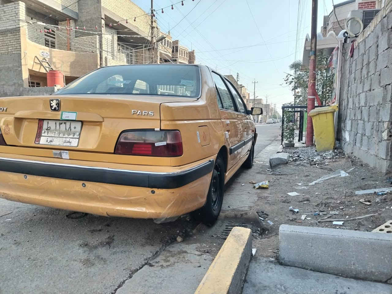 بيجو بارص 2010
مكفوله كفاله عامه من الضربه والصبغ والخياس
كير مكينه كفاله تبريد ثلج
تخم تاير
رقم بغداد انكليزي فقط تستلمه سنويه جديده 
مصفره من كلشي
دواخل شوفه عينك 
سياره خير من الله 
كهرباىيات كله شغاله
صدر كله جديد مبدله ع ايدي 
باور جديد 
مشط جديد 
كلهن مبدلهن ع ايدي
السعر 41 وبيه مجال كلش قليل 
***********
المكان المدائن
