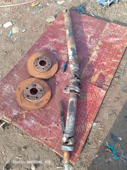 السلام عليكم غراظ مارك نفخ للبيع مكاني نجف
عربانه نظيفه   150
كاردن نظيف     50
فلنجات انظاف. 40
وبيهن مجال ***********
