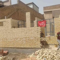 خلفه بناء متفرغ للتوصيل ٠٧٨١٦٩٣٥٣٧٢