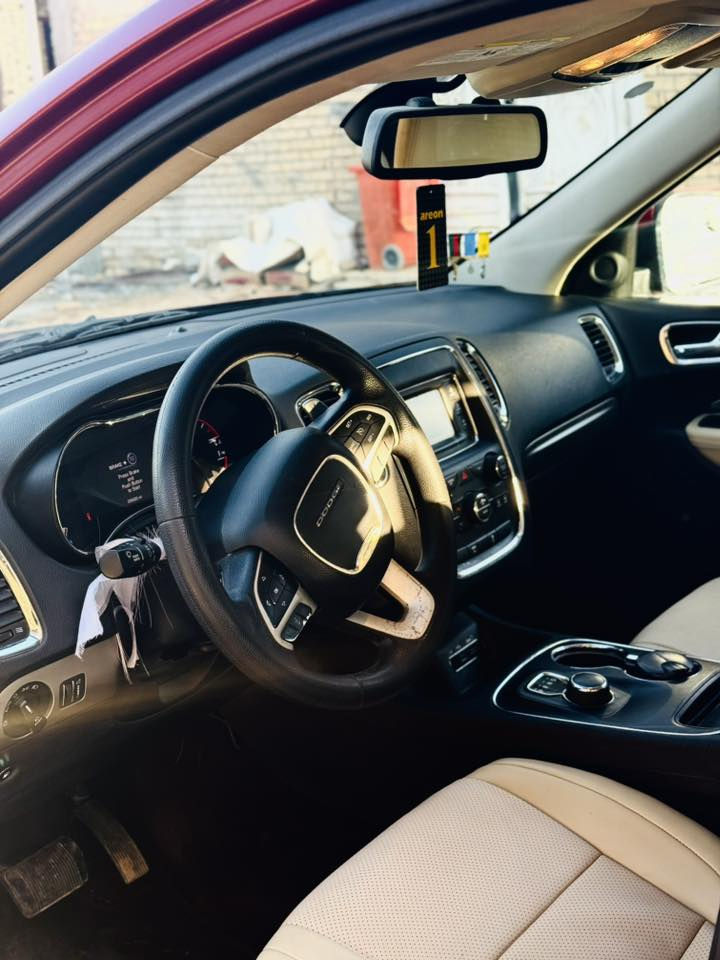 دورنكو موديل 2015 أصل معلاية 2023
رقم السيارة انكليزي  نجف  والسنويّة باسمي يعني مداور ثاني يوم . 
سيارة  وارد امريكي جاملغ الايسر بدون دواخل وبدون ارباك ضربة خفيفة جدا والباقي مكفولة كفالة عامة 
كاملة السيارة وجديدة مابيها اي نقص ونظيفة 
ماشية ١٩٠ الف 
مكاني ذي قار قضاء الشطرة وللتواصل على هذا الرقم 
*********** على الخط وعلى الواتساب
