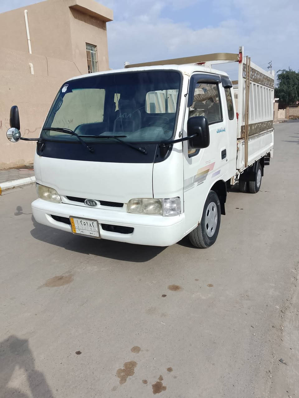 سلام عليكم كيه فونتيره معروضة للبيع موديل 2000قماره وربع سبعه جنكال رقم سياره واسط سنويه ل26 تحويل مباشر مشروع وطني مكينه وكير جدد تخم تاير جديد سياره مال جناي جديده كلش المحجر مو وياها السعر 55وبيها مجال اتصل رقم صاحب السياره ***********
