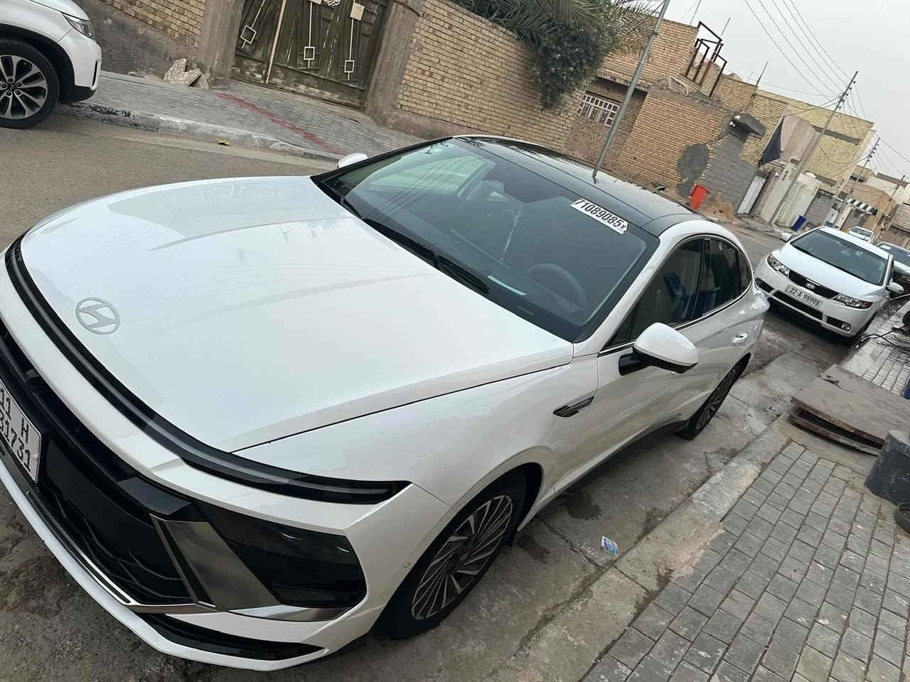 سلام عليكم سوناتا فول مواصفات موديل ٢٥هايبرد حادث بسيط بقبق الجنطه بدون تبدل
رقم بغداد 
ماشيه ٣٣ مكاني كربلاء 
السعر ٢٣٥
تواصل ***********
