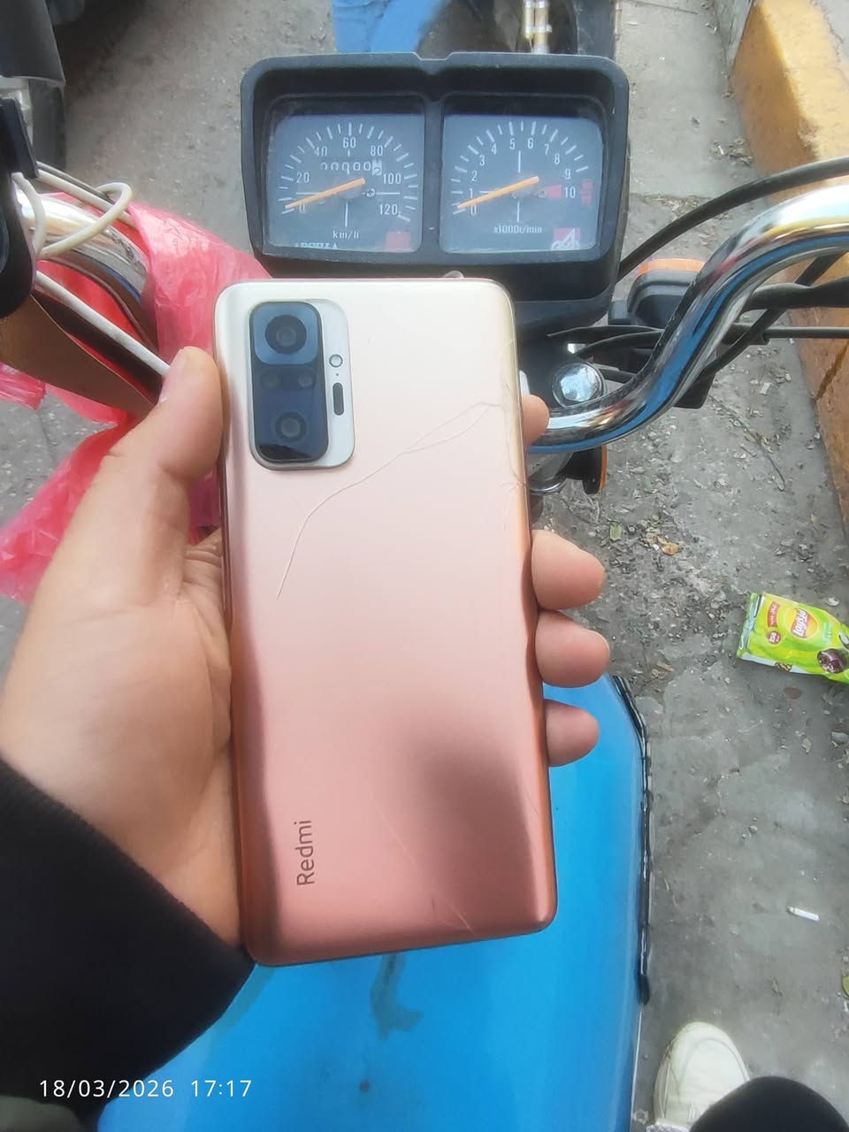 ريدمي نوت 10 برو 5G
كفالة الموبايل فقط كسر بسيط بالضهر مثل ما موضح بالصورة 100 الف وبي مجال مستعجل على البيع 
***********
