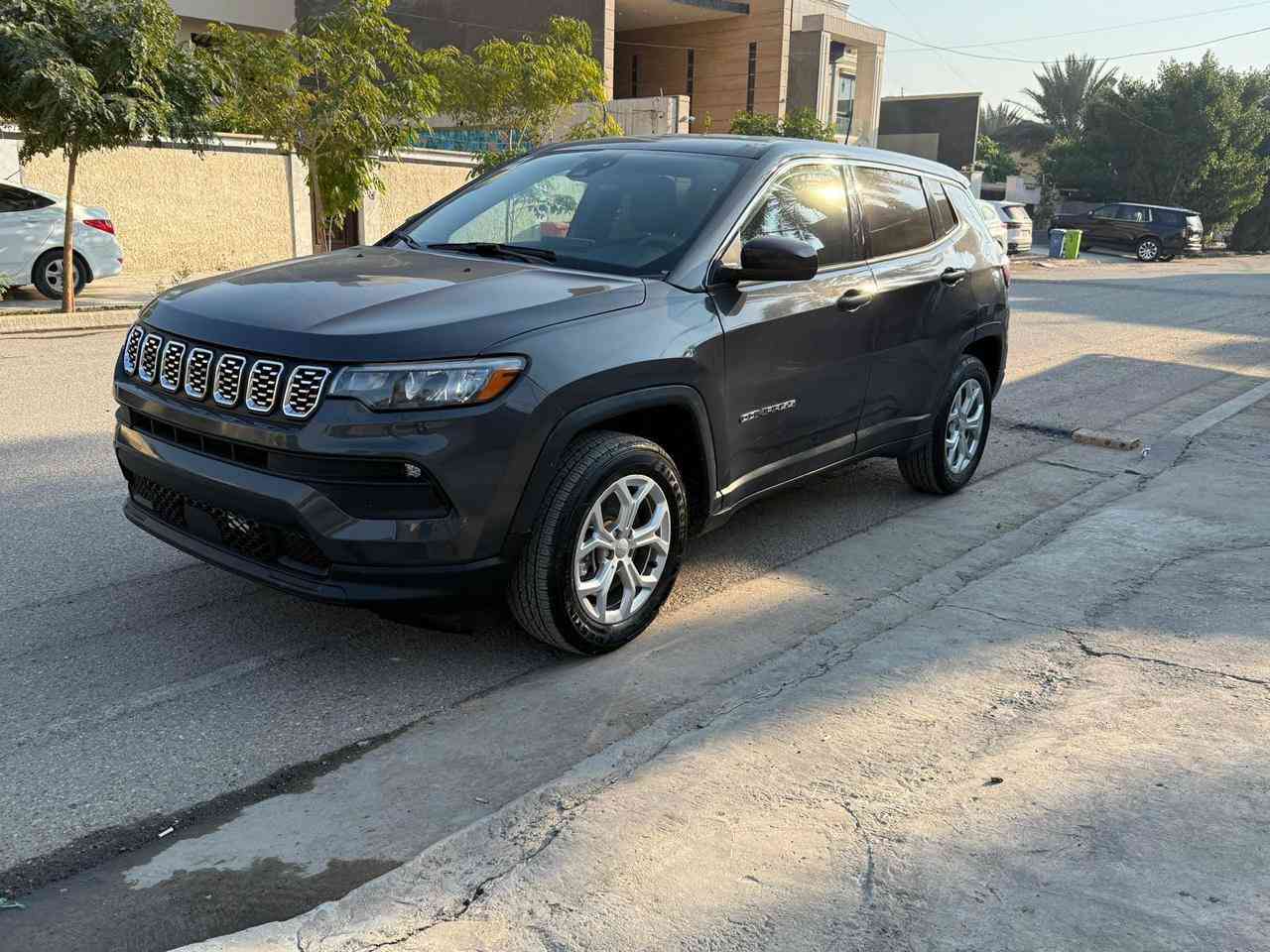 سلام عليكم شباب
جيب كومباس
موديل ٢٠٢٤
حادثها جاملغ وبنيد 
رقم بغداد اب اسمي
تحويل مباشر 
سياره نضيفه كلش
ما منقصه برغي 
ماشيه ١٢ الف
بدون داوخل 
سعرها ١٥٥ وبيها شي بسيط
مكاني بغداد وزيريه
تواصل
***********
