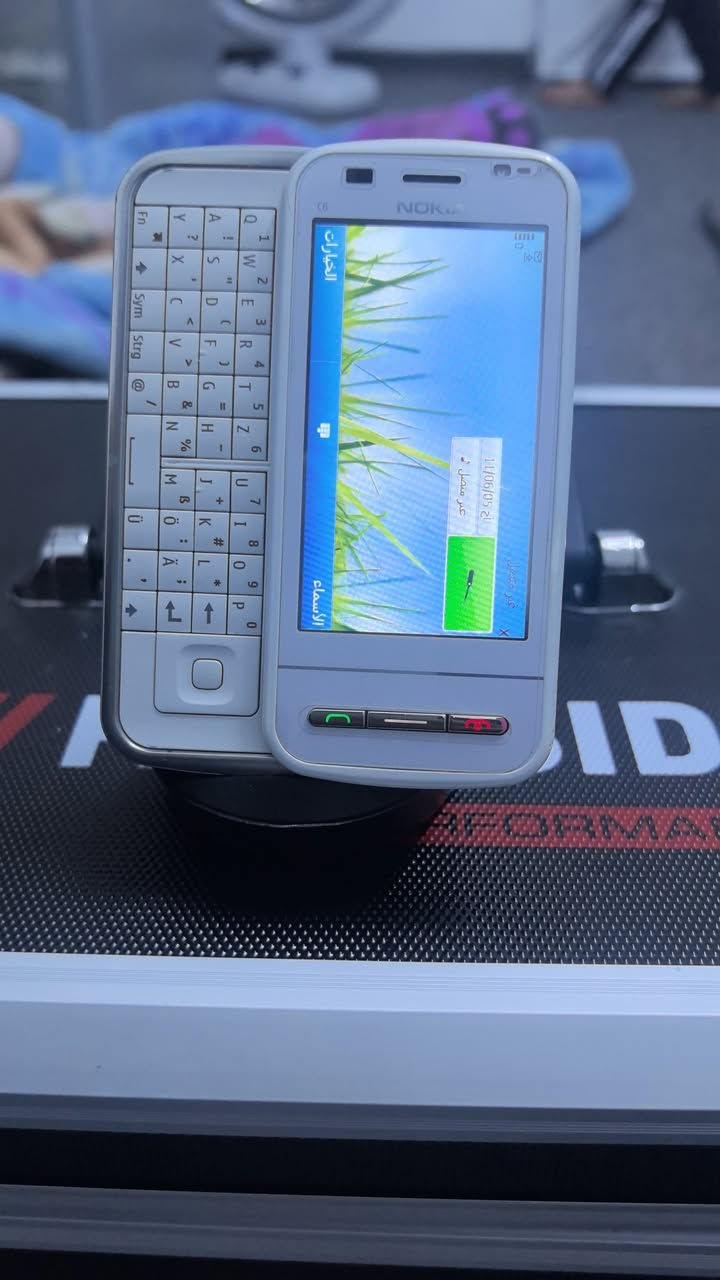 موبايل نوكيا c6 للبيع جيهاز الأوروبي لغه عربي 60الف مع توصيل رقم موبايل ***********
