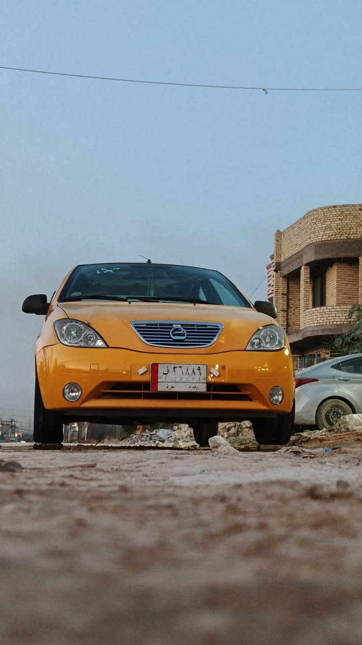 السلام عليكم مم رخصت الادمن طيبه ٢٠١٦ السياره حلوه بيهة باب خلفي بي طخه ومصلح نفسه تخم تاير خط جديد بسمي السياره كلش حلوه السعر ٣٦ وبيهة مجال قليل بيع مستعجل مكاني بغداد ***********
