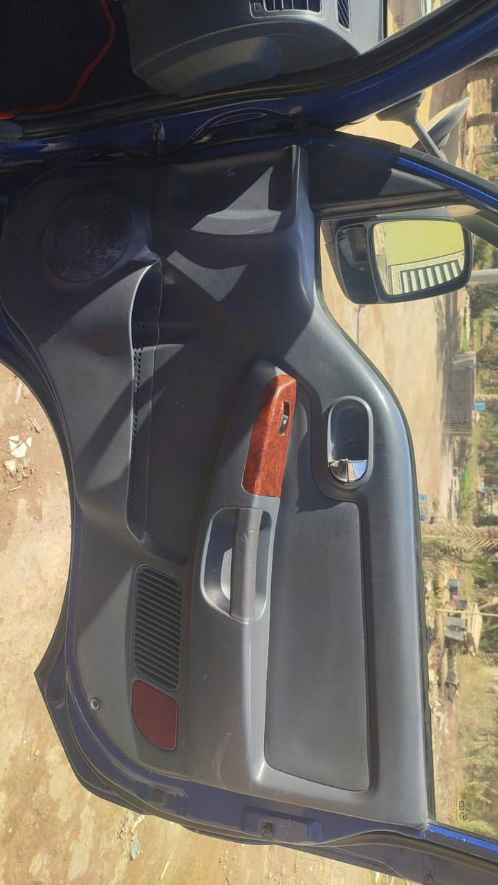 سلام عليكم كيا للبيع 2008 السياره جاهزه حداديه مكينه كير تخم تاير تبريد تدفئه السياره مصبوغه للجماليه كل ضربه مابيه السعر 80 ورقه وبيه مجال قليل ***********
