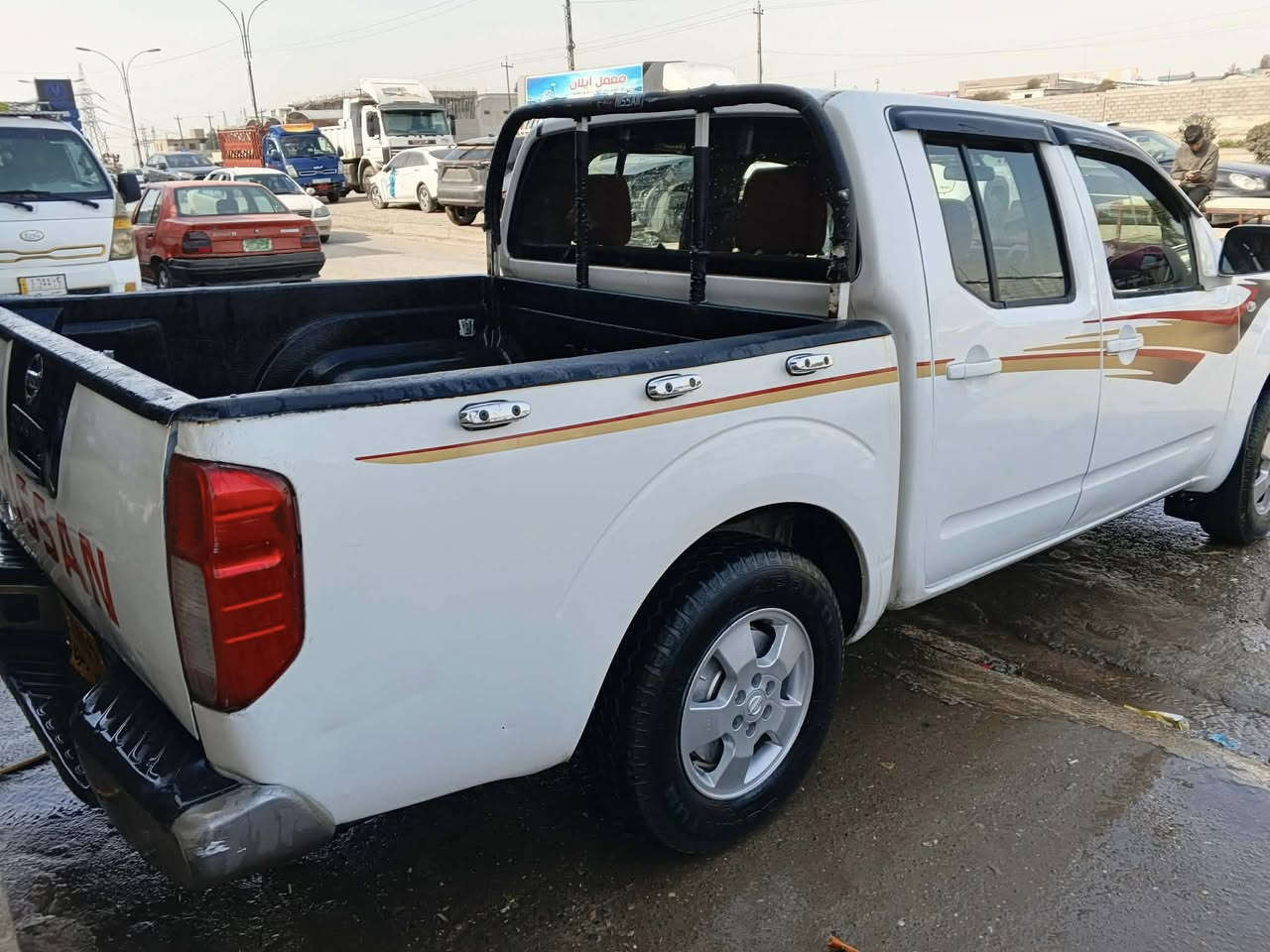 ًالسلام عليكم سياره نيفاره 2009تكيه على صفحه خفيفه مكينه شرط حداديه وصبغ نضيفه شرط التحويل والغرامات السعر78وبيها مجال قليل
***********
***********
