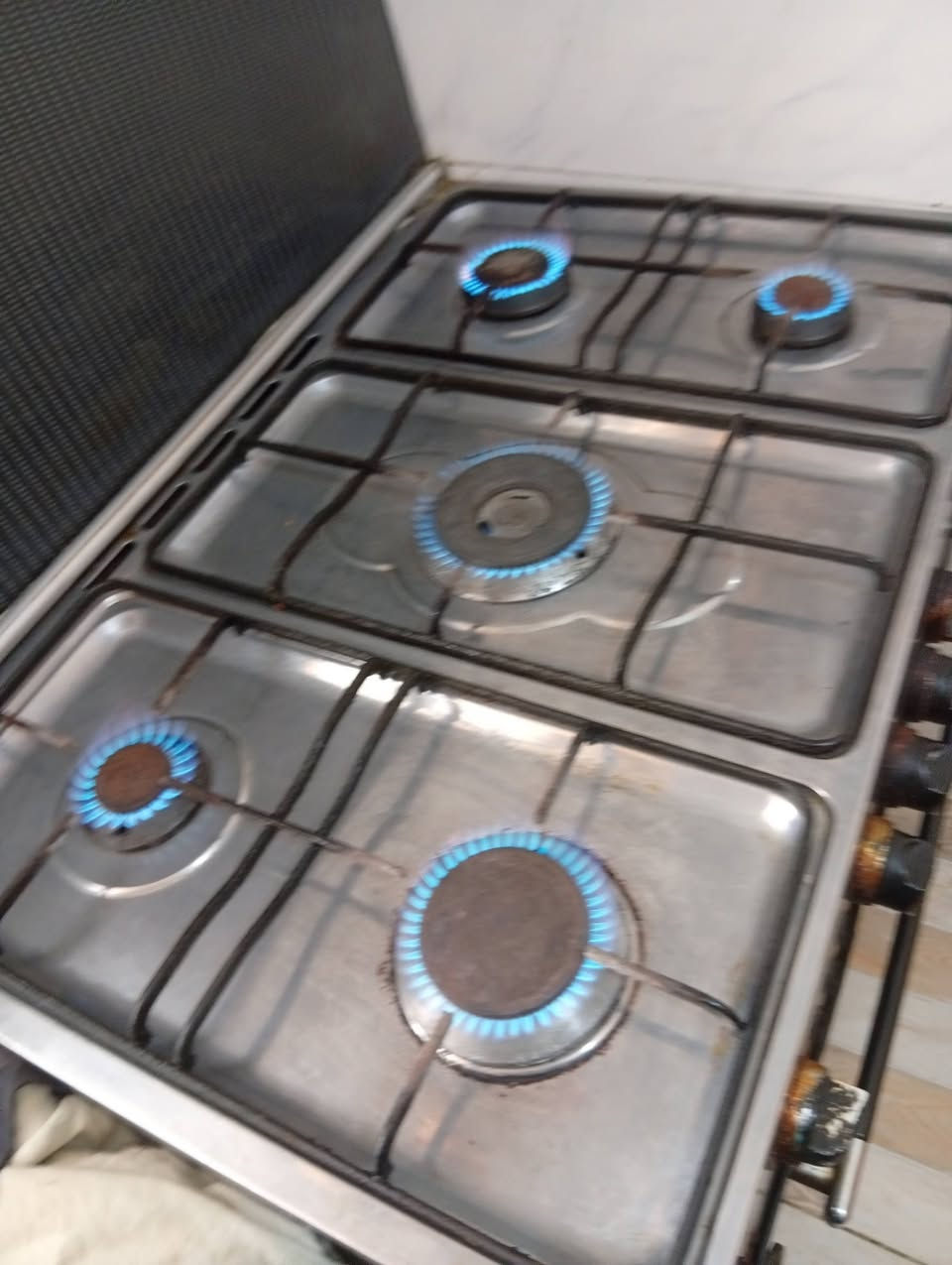 السلام عليكم طباخ للبيع نضيف وشغال وناره تخبل للبيع ب200وبي مجال الراشديه ال بحيات


**إذا كنت صاحب هذا الإعلان وتريد حذفه لأي سبب، رجاءا أرسل رسالة إلى الدعم الفني**