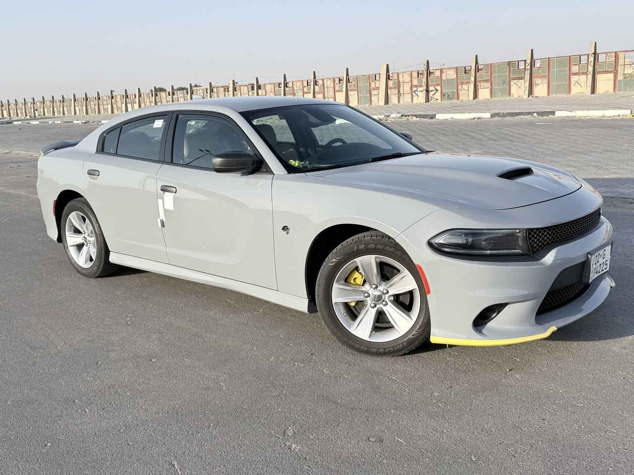 السلام عليكم
جارجر جي تي 
موديل ٢٢
رقم اربيل 
السياره كفاله عامه كلين
السياره كندي
لون سموك 
ويل ١٨
ماشيه 50
السياره جاهزه كله بلادي شرط
مكان السياره بصره كرمه علي
الاتصال *********** او وتساب السعر 280ورقه
