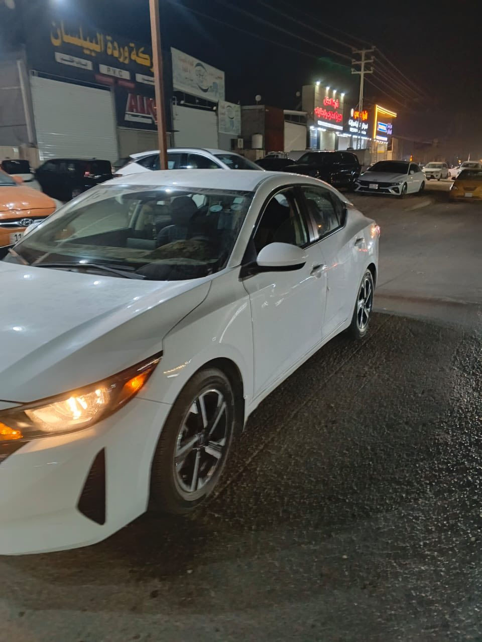 للبيع نيسان سنترا 2024
رقم أربيل / لون أبيض السعر 150$

سيارة مرتبة جداً، شكل حديث وناعمة بالسواقة، اقتصادية بالوقود ومناسبة للاستخدام اليومي والعائلي.

المواصفات:

* تشغيل بصمة وستارت

* شاشة وكاميرا خلفية

* مثبت سرعة وتحكم سكان

* حساسات

* جنوط

* تكييف ثلج

* داخلية نظيفة جداً

السيارة بيها حادث خفيف موضح بالصور بكل مصداقية، والسيارة ماشية 18الف  وحالتها جيدة ‭٠٧٧٣ ٢٩١ ١٦٩٩‬
