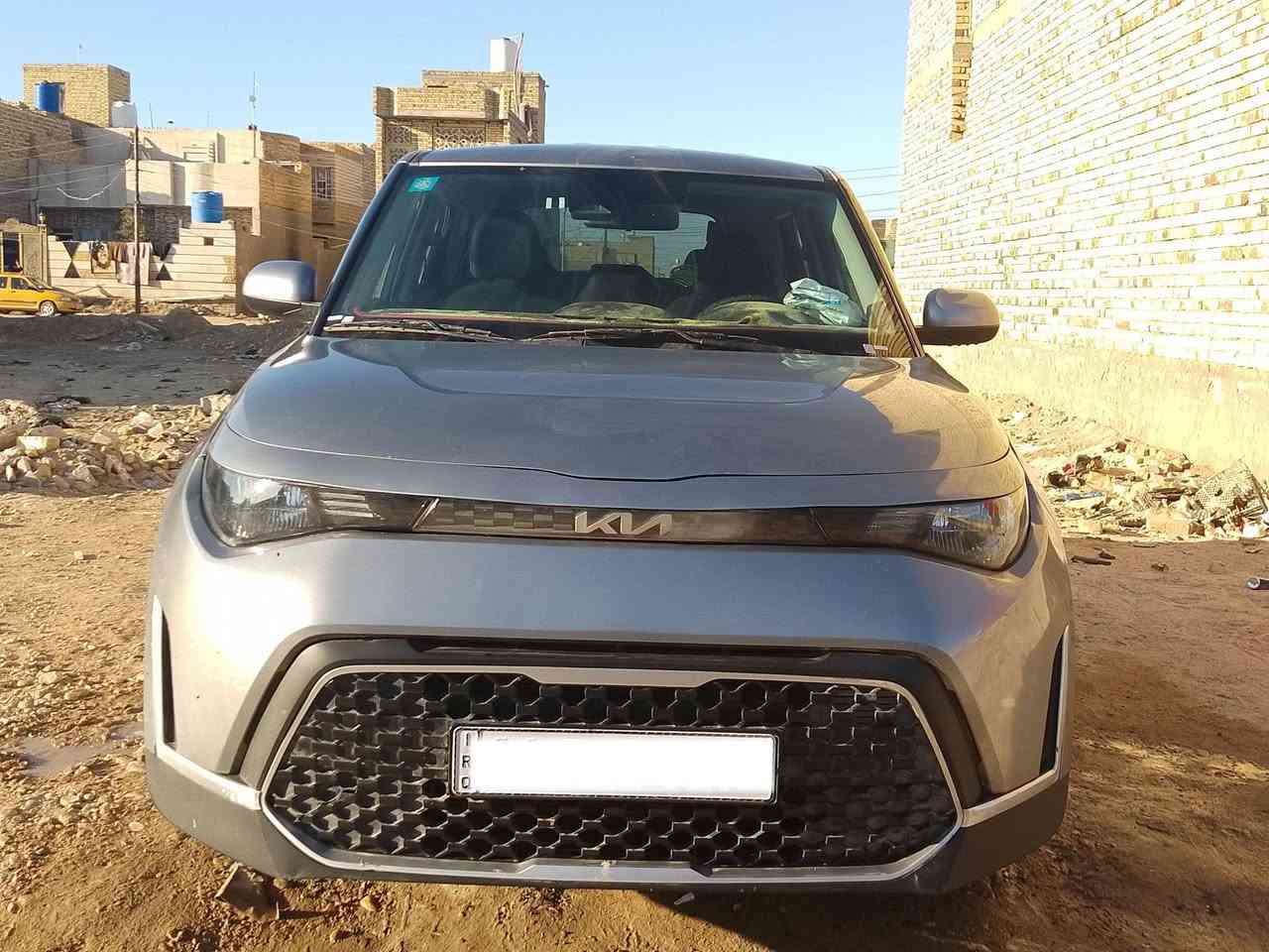 صول 23 حديث 
محرك2000
رقم بصره 
سعرها170وبيه مجال
ميسان***********
