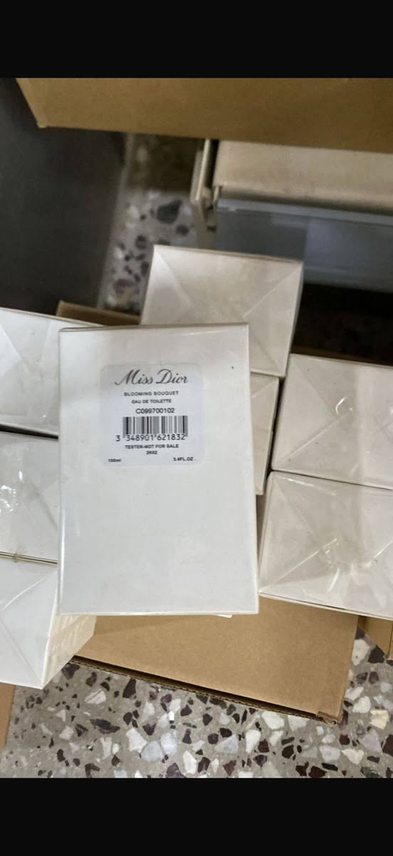 عطر تيستر فقط جمله واتساب ***********
