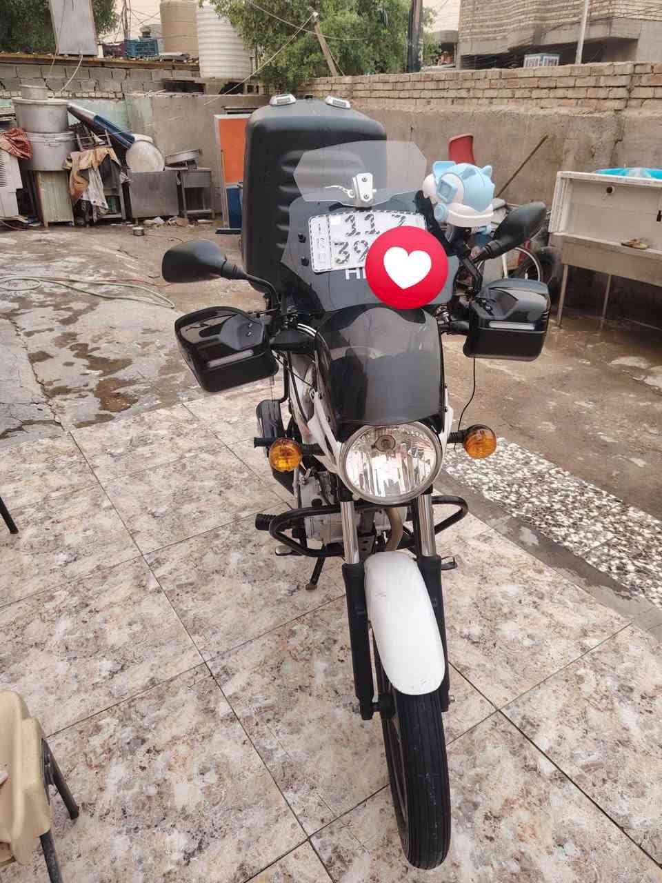دراجه بوكسر كفاله عامه برغي ما مبدل بيه 2023نزله ب2024شهر 12 رقم موبيل ***********بي واتساب كفاله عامه ذا تريد جيب فيتر وتجي ما مشتغله دلفري أروح بيه لمطعم مالتي واجي خاصه بيه
