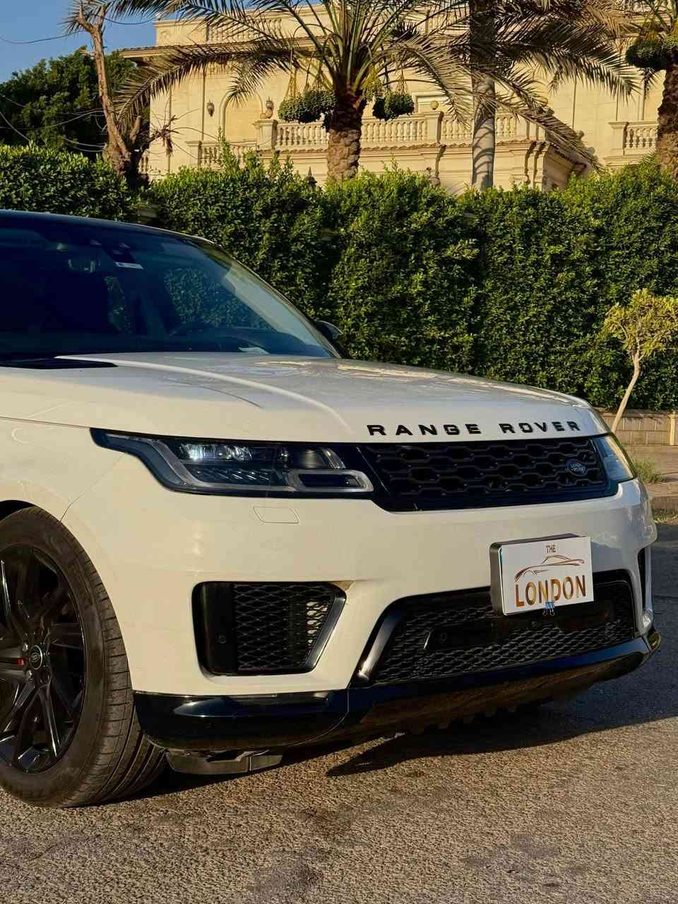 Range Rover Sport 2021 🇬🇧

● 60,000 KM
● 2.0L Turbo Engine
● 300 HP 🐎
● Zero Accident History
● Paint Protection Film (PPF) Since New
● Ceramic Window Tint
● Head-Up Display (HUD)
● Meridian Premium Sound System
● 7-Way Electric Memory Seats
● Seat Massage Function
● Heated & Ventilated Seats
● Soft-Close Doors
● Panoramic Sunroof
● Blind Spot Assist
● Adaptive Cruise Control with Radar
● Lane Keep Assist
● Deployable Electric Side Steps
● Welcome Lights
● Illuminated Door Sills
● Built-in Refrigerator (Cool Box)
● Air Suspension
● Matrix LED Headlights
● Configurable Ambient Interior Lighting
● Android Auto
● Apple CarPlay
01222225268
https://wa.me/+0201222225268


**إذا كنت صاحب هذا الإعلان وتريد حذفه لأي سبب، رجاءا أرسل رسالة إلى الدعم الفني**