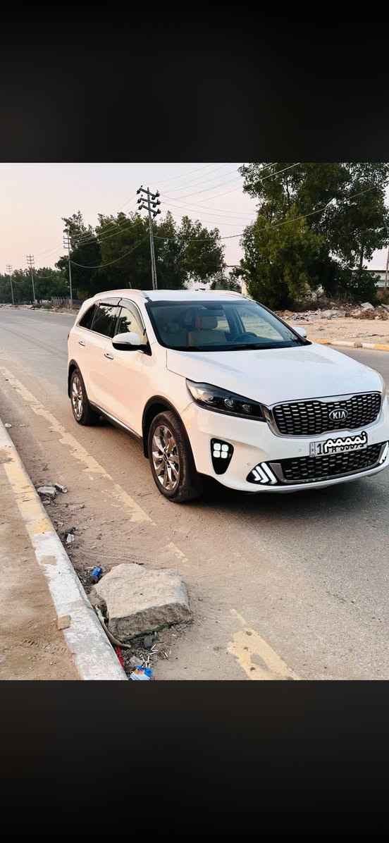 السلام عليكم 
‌‎كيا سورنتو 2020�‌‎كيا سورنتو 2020
ضمان الشركه الدوليه �‌‎مكفوله كفاله عامه من كلشي ‌‎

(رقم بابل  الانكليزي بأسمي )‌‎

ماشيه 49 الف حقيقي ‌‎

خليجي 1/1  مواصفات : اوتو هولد

- 6 سلندر - 7 راكب

كامرات كشنات تدفئة تبريد الكشنات الخلفية تدفئه الكشنات الاماميه ة و تبريد �‌بصمة أبواب سايد بريك

شاحن واير لس كشنات الاماميه كهرباء

جنطه كهرباء لايت زنون 3 عدسات

4 انضمة قيادة دبل شباك كفاله الكير والمكينه 

جنطه كهرباء 

شاشه كبيره نفگيشن جي بي اس�‌‎حساس امامي وخلفي�‌‎مري شفط ويا البصمه 

تحكم استيرن فول�‌‎ بك لايت لد�‌‎اضواء ترحيب بلاديه

علامة سورنتو إضاءة بالدوسة�‌‎مرايات شفط وي البصمه 

للأستفسار ‭٠٧٧٠ ٦١٠ ٠٥٦٧‬

مكان السياره كربلاء المقدسة ‌‎�‌‎
