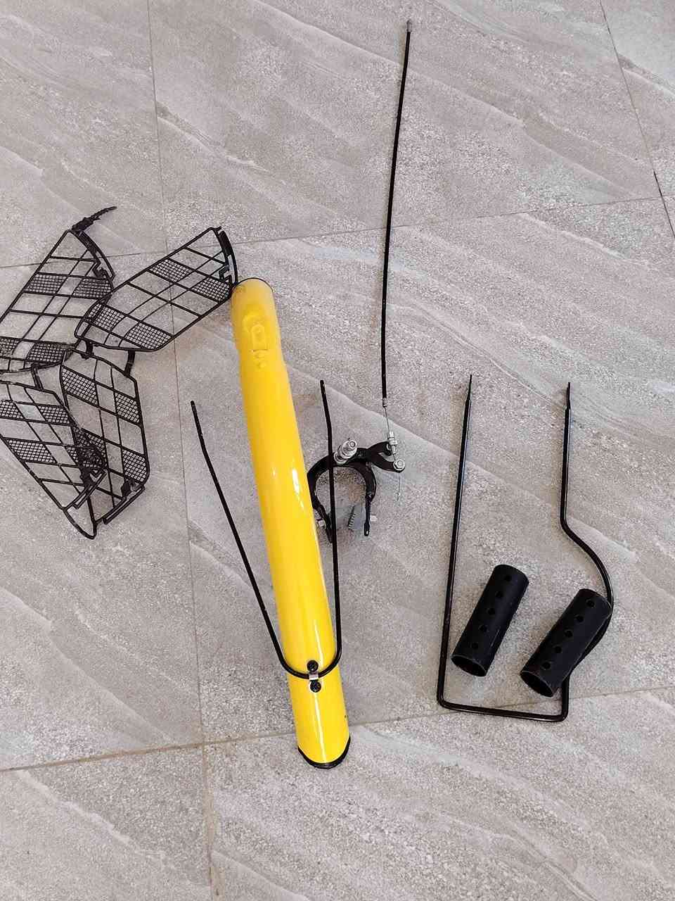 سلام عليكم ورحمة الله وبركاته بايسكل للبيع نضافه 99 لباسكل ما بي بس گشط وحده ومصوره بل فيديو غراضه كله موجوده لسعر 130 وبي مجال هاذه رقمي وبخدمت لشراي *********** ول خاص مفتوح
