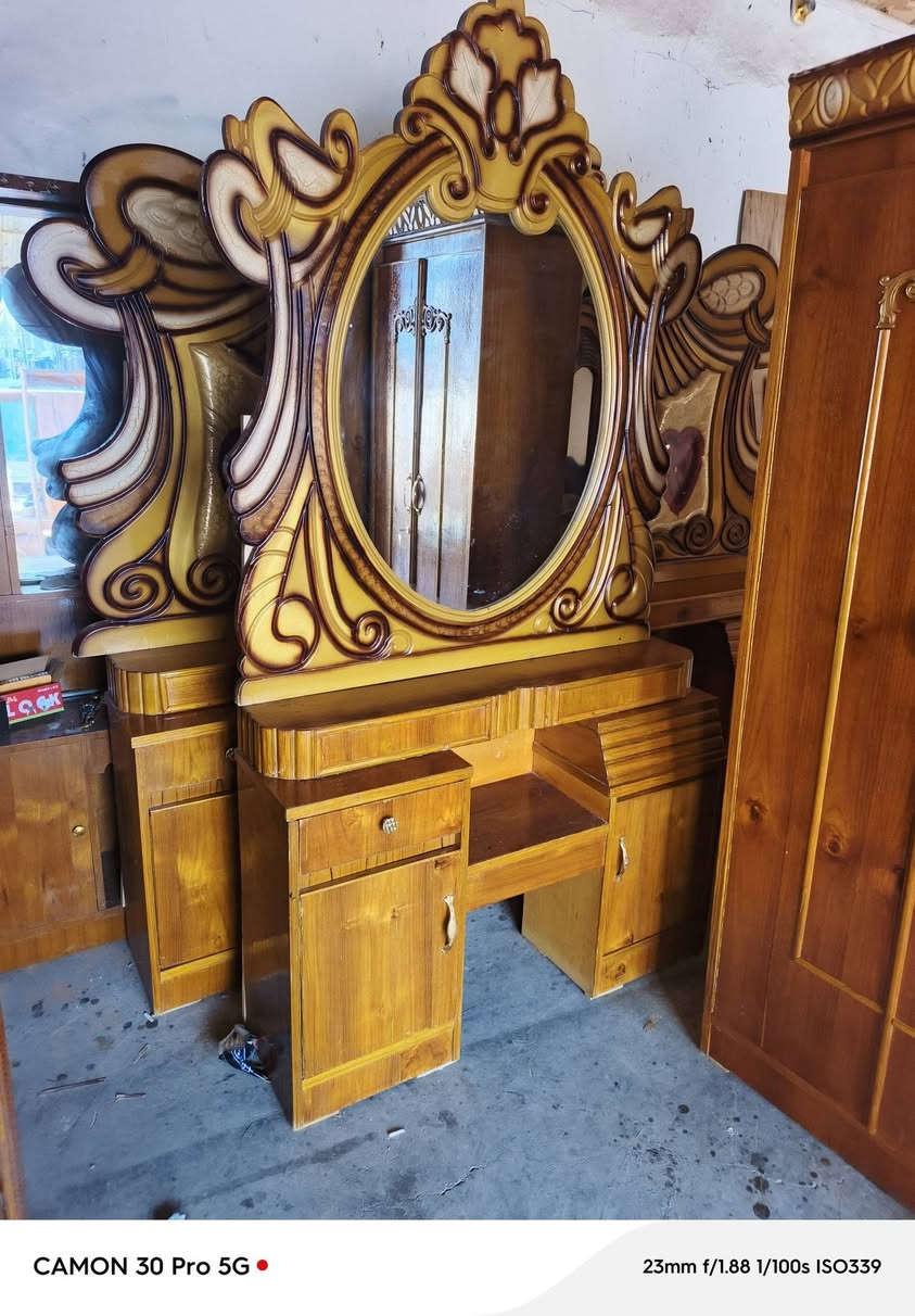 #غرفه_صاج خمسة باب ملحق كلش #حلو ونضيف 
#مستعملة شي قليل جداً 
#عنوان جلولاء سوق #السبت يتوفر #توصيل لجميع مناطق ديالى #بأسعار مناسب للتواصل واتس او تصال 
***********
