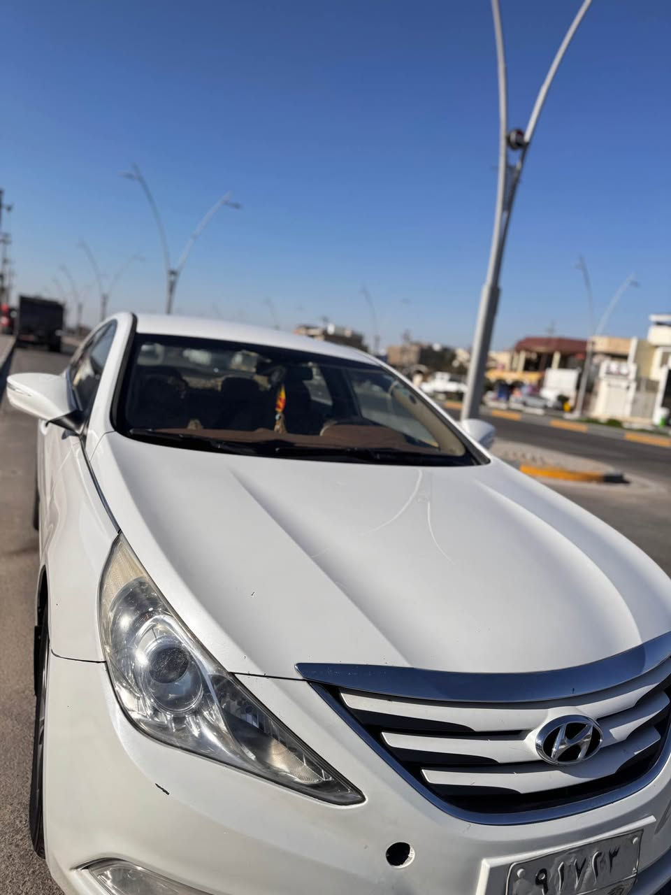 سوناتا خليجي 14 كفالة  عامة 

محرك 2400 دوش 

رقم اربيل سنويه منتهية 

دواخل اسود وبيجي 
كير مكينه صبغ كهربائيات كله مكفوله 
ما عدا بارد قلبل ع كد اربع اصابع بالمدكر الامامي ( فقط بارد بدون صبغ )  
تخم تاير جديد 
اشاير بالمري 
مرايات شفط 

سيارة مال بيت ما متعوبه 

السعر ؛   135 

المكان البصرة حي الاصدقاء 
تواصل ؛ *********** البصرة, العراق
