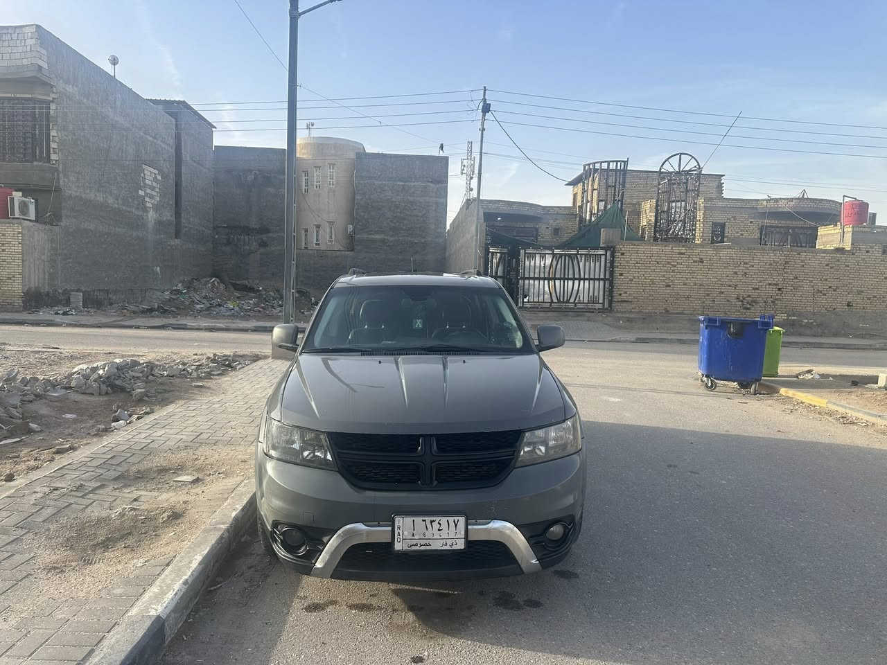 السلام عليكم
دوج جورني كروز 2019
اللون اسمنتي
السيارة مثل موضح بالصور حتى صورة التقرير موجوده بالمنشور وصور الحادث
السيارة فول مع فتحة سقف
اربعة سلندر
تبريد ٣ قطع
ماشية ١٤٩ الف كيلو متر 
٧ راكب
رقم ذي قار مشروع وطني تحويل ثاني يوم
السعر ١٤٧
مكان السيارة البصرة شط العرب
للاستفسار***********
او مراسلة الصفحة الماسنجر
