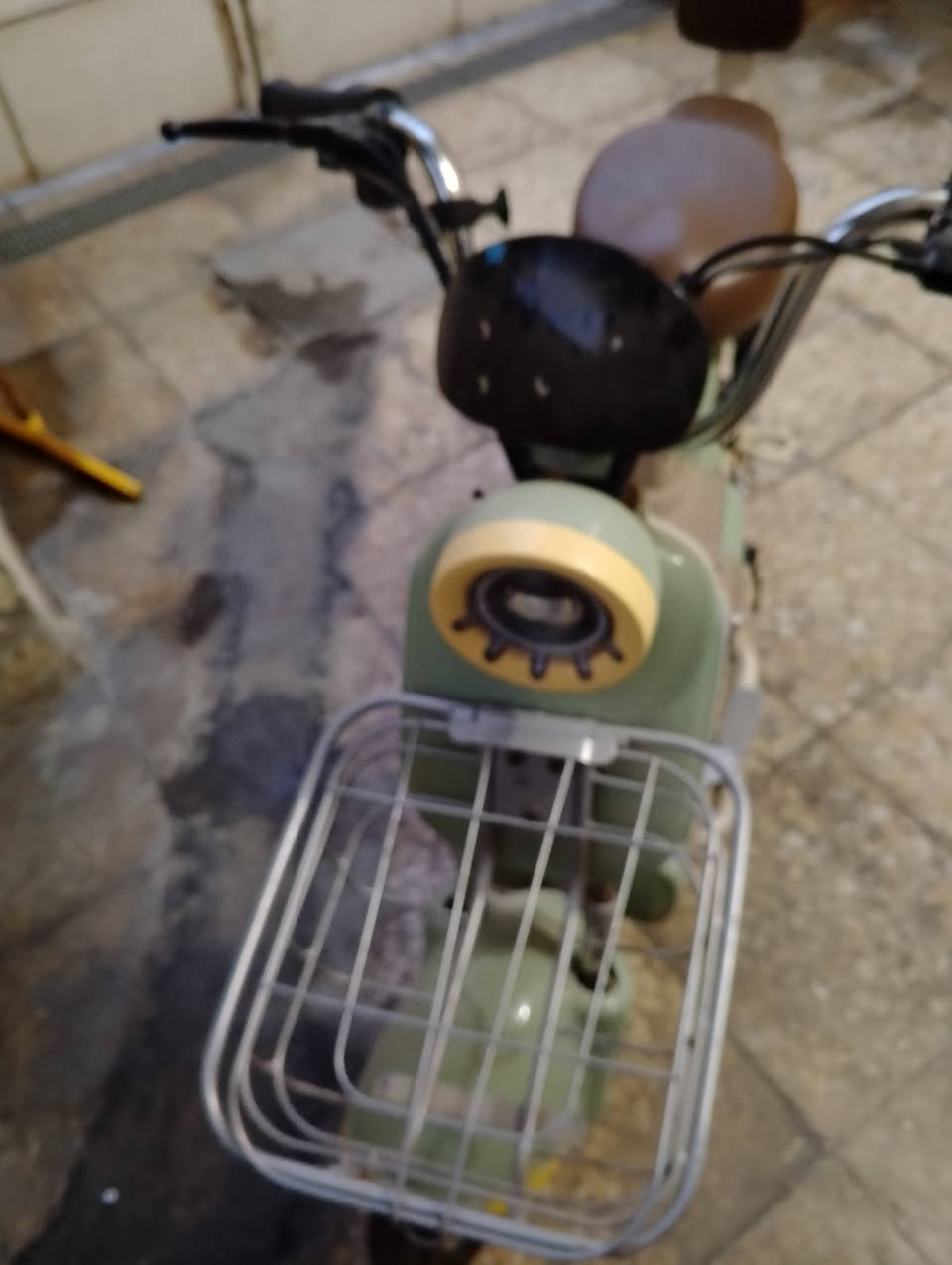 السلام عليكم دراجه شحن للبيع استفسار هذا الرقم ***********
