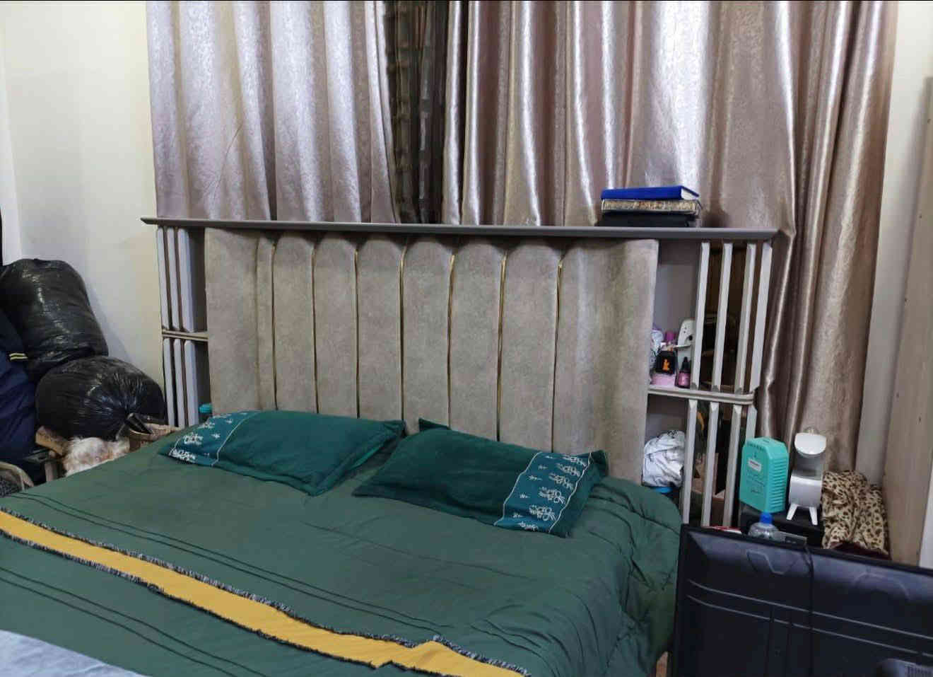 ***********
شراي يراسلني واتساب 
غرفه تركي ٩ قطع 
والله ماخذتها من هوم سنتر
وهي كلش نظيفة ومحافظة عليهة
عنوان بغداد حي العدل
