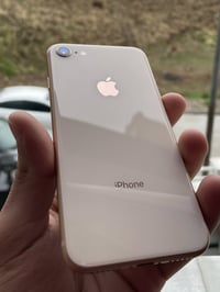 ايفون 8 • بطاريته اصليه • سليمانيه