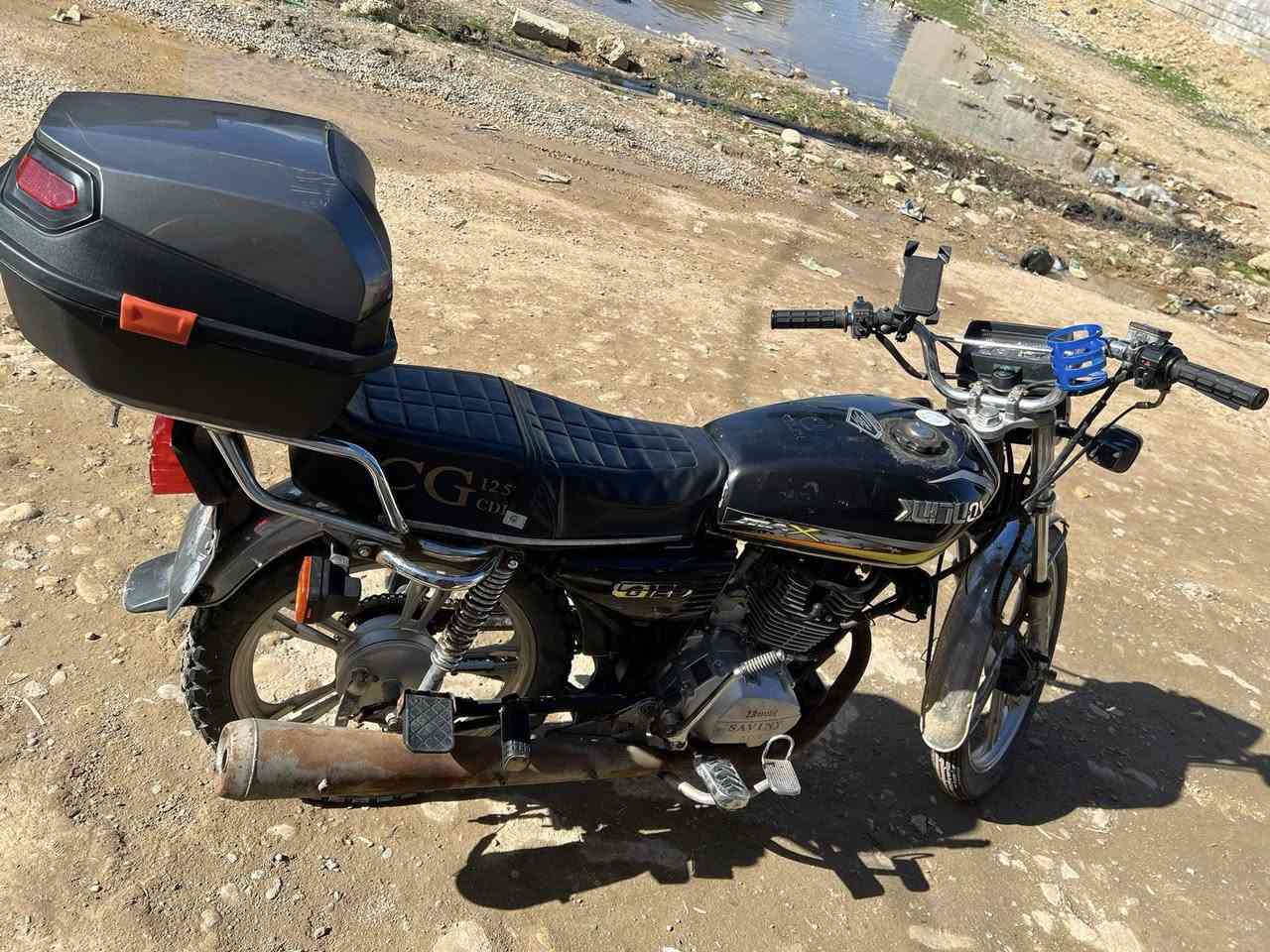 اعاده النشر
سيفان موديل 2020
وايرمنيه كلها شغاله
باتري جديد تايرات جديد
دشالي مع زنجيل جديد
ما يعوزه ربع
السعر 350 بي مجال شراي تعال خاص انطيك
عيوني
موصل ايسر


**إذا كنت صاحب هذا الإعلان وتريد حذفه لأي سبب، رجاءا أرسل رسالة إلى الدعم الفني**