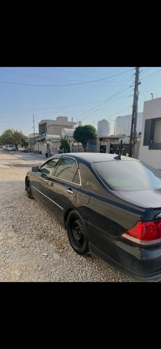 ماشاللە لە ماڵی هەموو لایەک
شاهینە ٢٠٠٥ موس
ڕەنگ گۆڕاوی یابان
٣ دوگمە
 تەبریتی ساردو گەرم مەزبووتە
تەبریت مەرکەزی
ناو ڕەساسی
ساج سور(فۆرمیگا)
بیلاد سپۆڕت
٥ بەسمە 
گێڕو مەکینە بچوک ١٨٠
بەنزین زۆر کەم ئەخوات
بێ تەقەو ڕەقە
بێ مەسرەف
تایەو ویلی عادی سفری ناو قوڵ ٢٠٢٤
ڕۆنی گێڕو مەکینەی گۆڕدراوە
تایەکانی لۆکن
ماشاللە سەیارەکە زۆر جوانە
لەیەک سایەقی کەمە
کامل مەزبووتە
شوێن هەڵەبجەی تازە
0773 886 4008
0750 192 37 07
