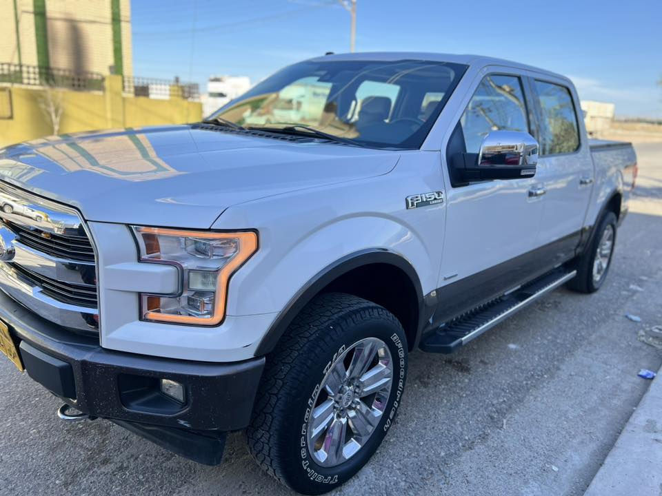 Ford F150 Lariat 2017 clin
1ftew1eg8hkd24815

***********
***********
