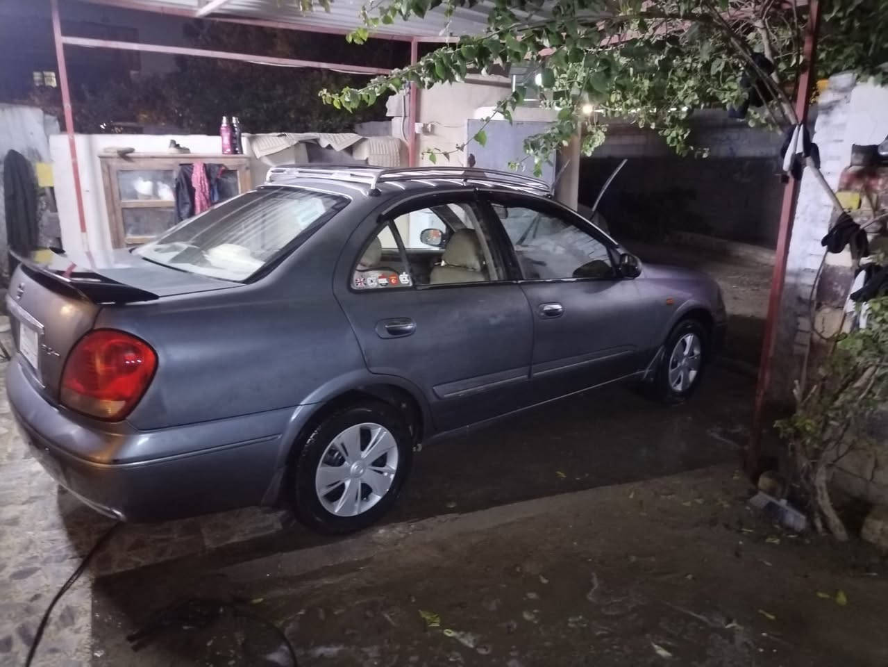 السلام عليكم اخوان نيسان سني موديل 2006 جاهزه نقص برغي مابيها لاصبغ لاضربه شويه جراد بالسياره اكو عنوان بغداد السيديه رقم ‭0773 210 2782‬

السعر 75
