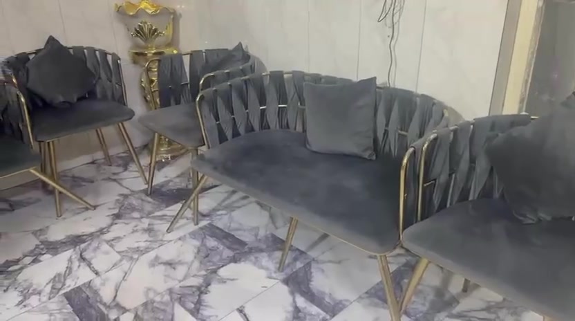 ٨ مقاعد
للبيع المكان بغداد مدينه الصدر 
استفسار خاص فقط


**إذا كنت صاحب هذا الإعلان وتريد حذفه لأي سبب، رجاءا أرسل رسالة إلى الدعم الفني**