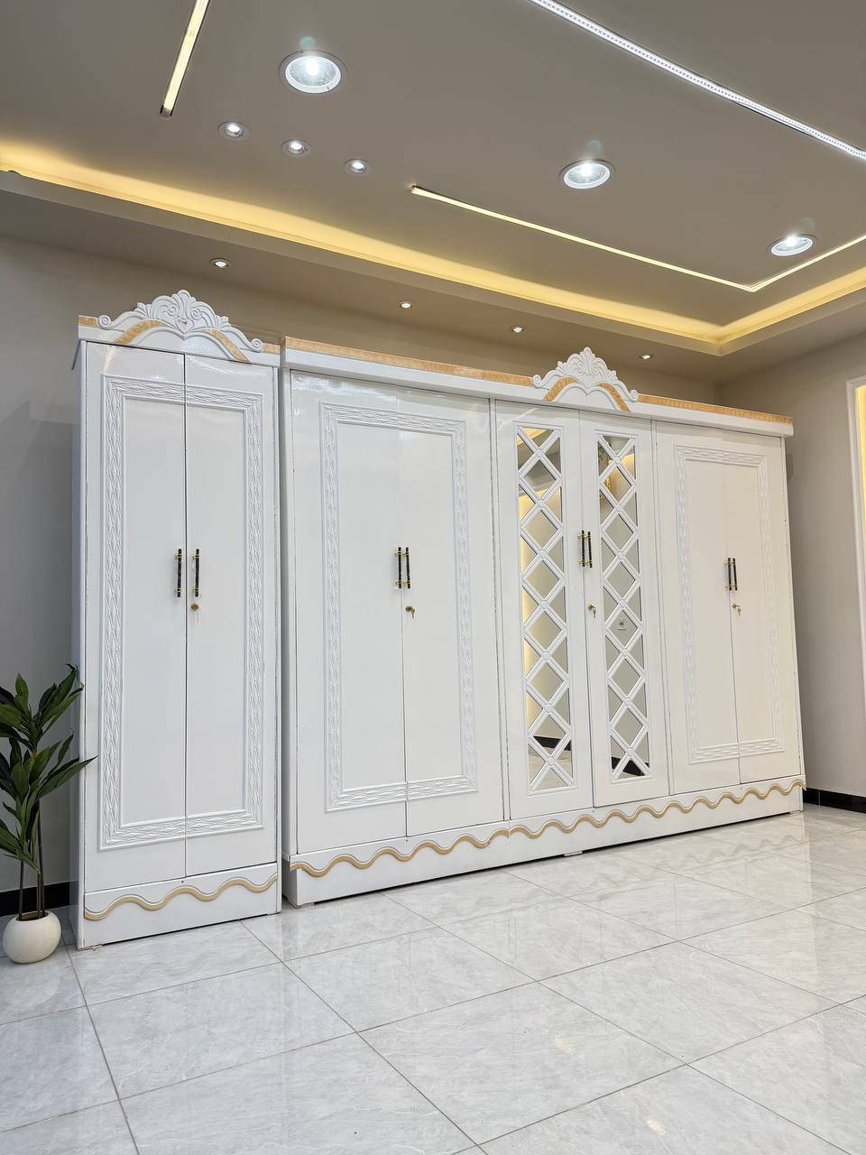 السعر // مليون و100😍

🔅تفاصيل الغرفة المرمري  ....

خارج ٤ملم ام دي اف 🔺
وداخل معاكس ٣ملم 
صبغ حراري  درجة اولى 

عدد القطع  8قطع 😍
🔺1 //جرباية  قياس  ١٦٠ × ٢٠٠ 
🔺//ميز جانبي ايسر قياس ٥٠
🔺2// وميز  جانبي  قياس ٥٠
🔺3// زاوية ارتفاع مترين عرض ٨٠
🔺4// وميز بلازمه  
🔺5//وميز مراية ارتفاع مترين عرض ١٢٠
🔺6// وكنتور ٦ باب  ارتفاع مترين و١٥ طول ٣ متر و١٥

(توصيل مجاني مركز بغداد )
التوصيل يشمل الشد مجاني 🔥
(اطراف ٥٠)
باقي المحافضات حسب البعد


**إذا كنت صاحب هذا الإعلان وتريد حذفه لأي سبب، رجاءا أرسل رسالة إلى الدعم الفني**