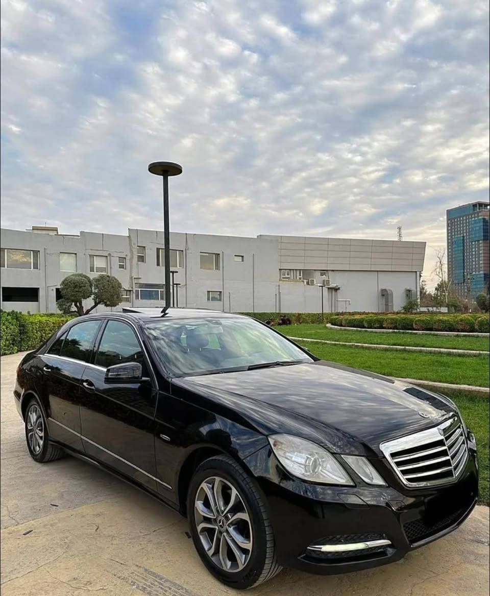 مارسيدس w212 e200 2012 
 سياره بيها كلير جاملغ يمنه من المانيا بدون فتح برغي 
دبل كزوز 
داخل جلد اسود وكنتارا رصاصي مطعم باسود
وصاج اسود 
كير تعليك 
سلايد 
ماشيه ١٦٢ كيلو 
سياره مابيها نقص ومابيها اي شي تجاري وادامتها كامله ومابيها اي مسج
سعر ٢٠.٠٠٠$ وبيها مجال او مروس حديث


**إذا كنت صاحب هذا الإعلان وتريد حذفه لأي سبب، رجاءا أرسل رسالة إلى الدعم الفني**