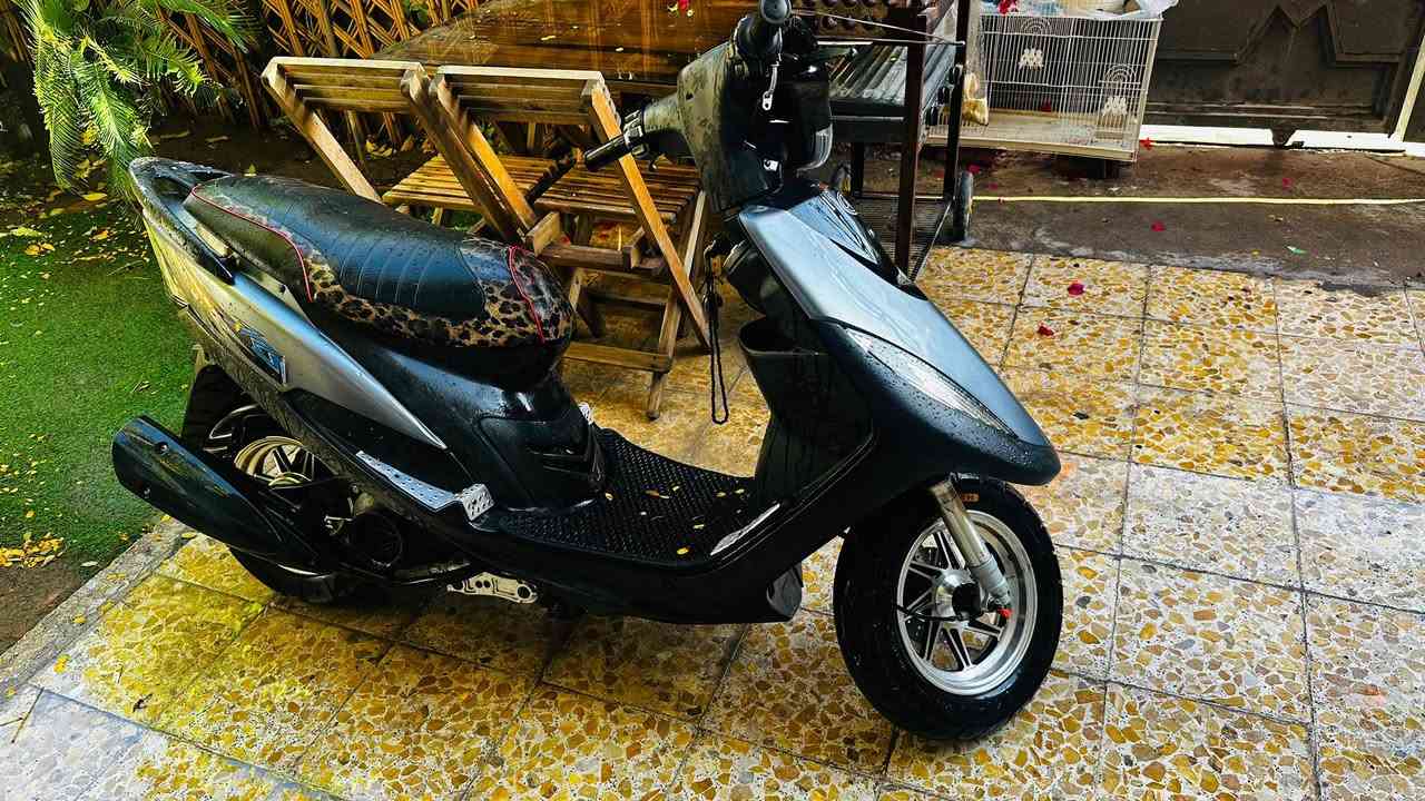 سلام عليكم.... مكلف بلنشر
دراجة ماكس عدلة   🛵 للبيع
دراجة شلعه معدل كهربائيات كلهه شغاله 
دراجة جديدة  بلادية
أي نقص ما بيهة 
جيب فيتر وتعال افحص
العنوان بغداد سيديه  الاستفسار الاتصال على الرقم 📞 ***********
