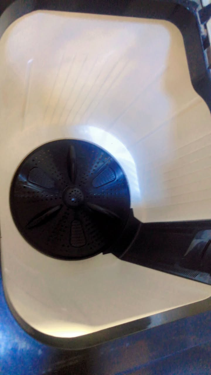 غساله ١٢ كيلو للبيع شغاله سعره ٨٠ بيهه مجال


**إذا كنت صاحب هذا الإعلان وتريد حذفه لأي سبب، رجاءا أرسل رسالة إلى الدعم الفني**