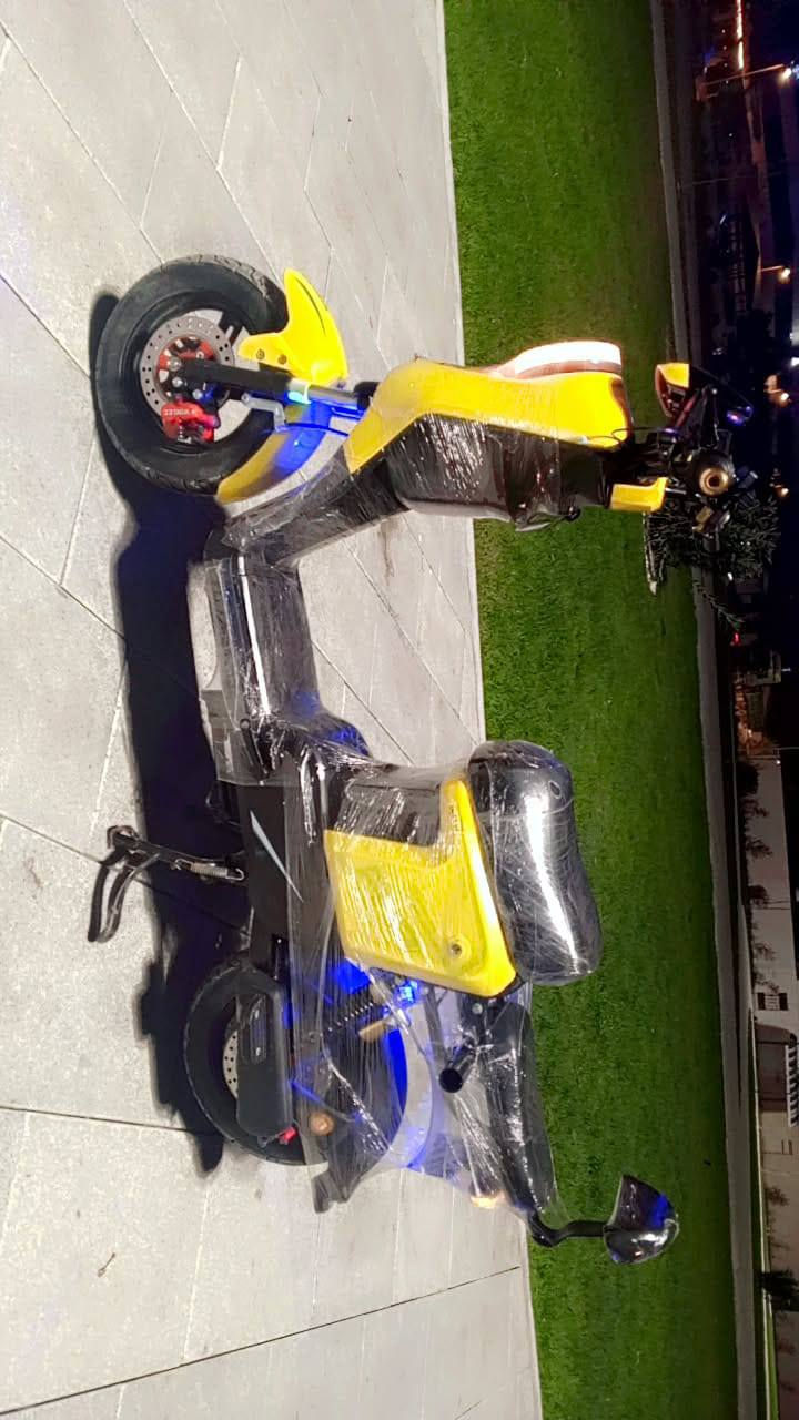 دراجه ار تسعه للبيع صار 3 اشهر طالعه السكن البصره تنومه شط العرب السعر 450 الرقم ***********
