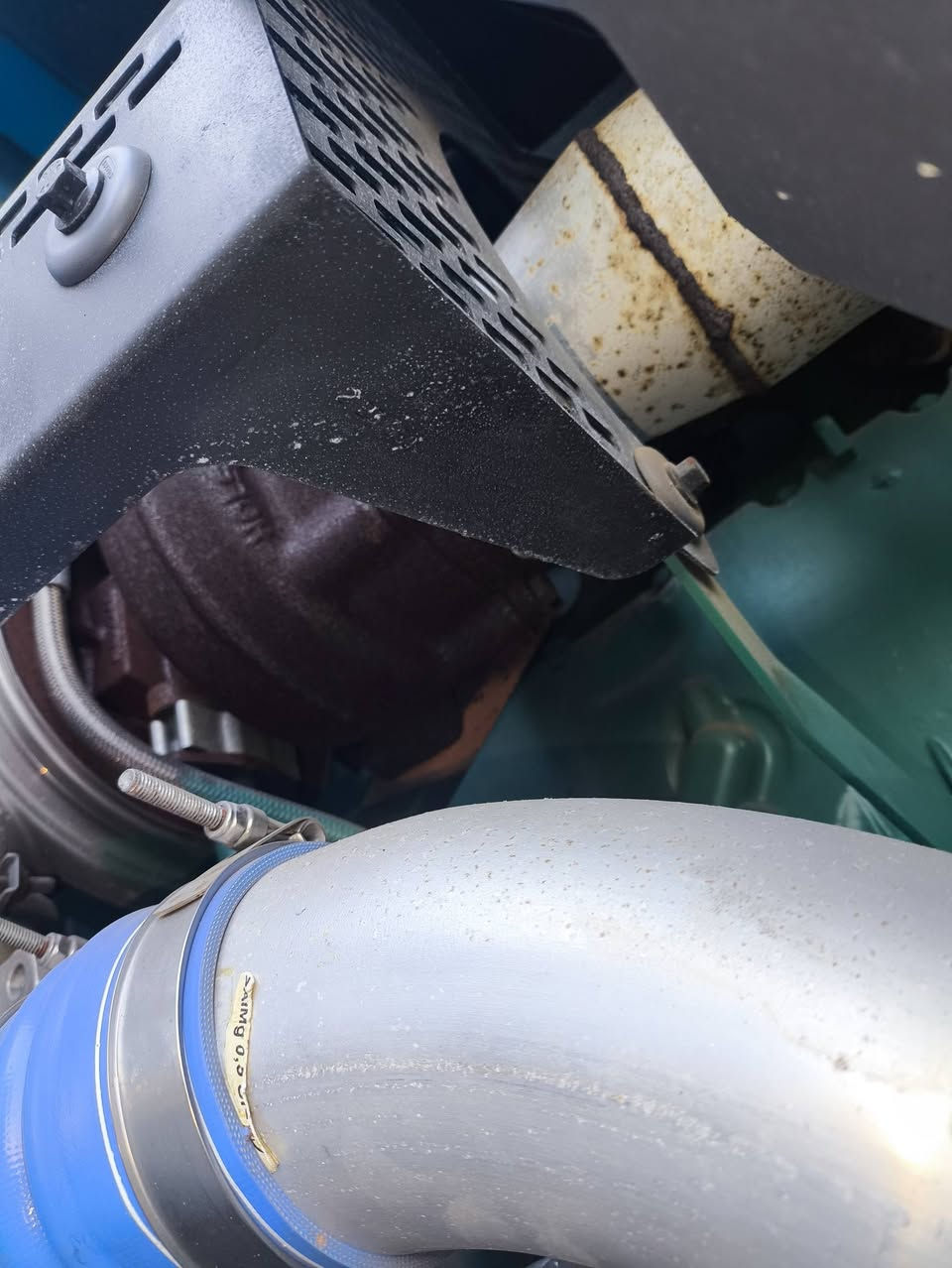 مولد فولفو سويدي TAD13-51GE وارد اوروبا وليس صيني كاتم بلادي هولندي توليد لوري سومر فرنسي 325kVA  شرط الشغل وشرط الفحـص العنوان اربيل للأستفسار *********** يوجد توصيل لكافة المحافظات وبضمان 🚚
